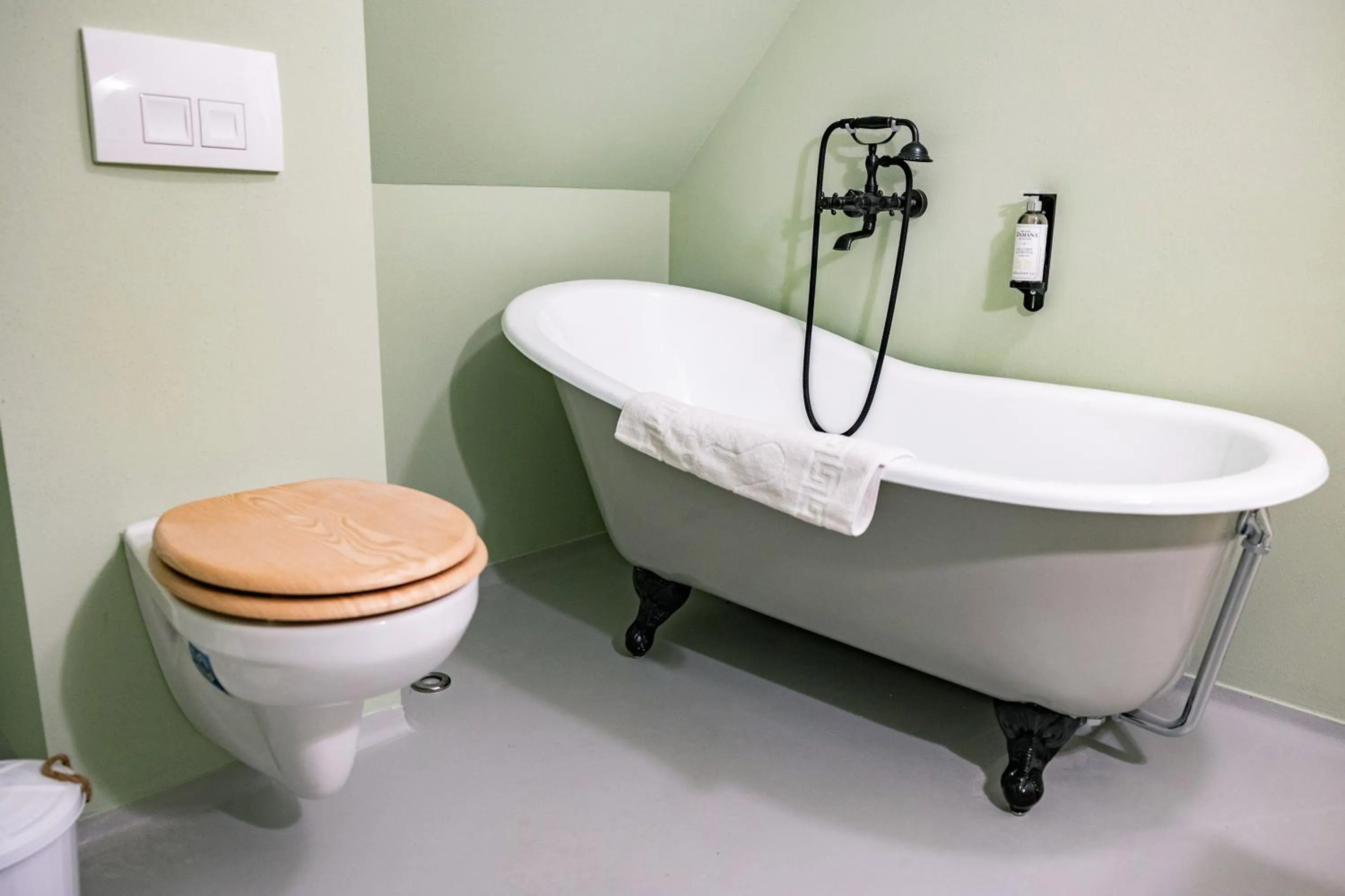 Toilet in Czakó Bed&Breakfast