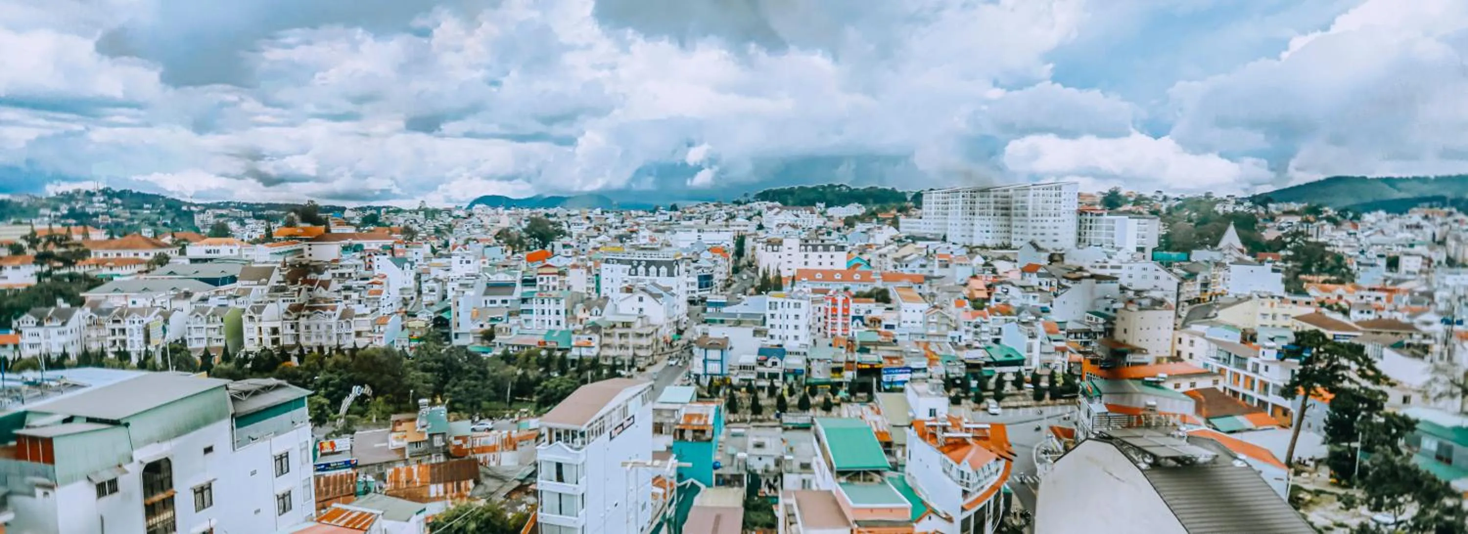 City view in Pearl Wealth Dalat Hotel