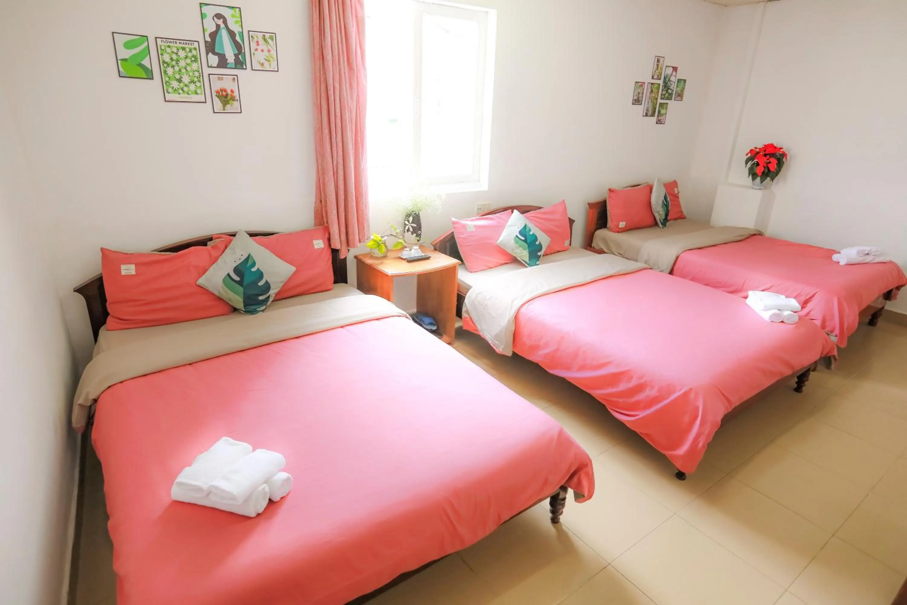 Bedroom, Bed in Pearl Wealth Dalat Hotel