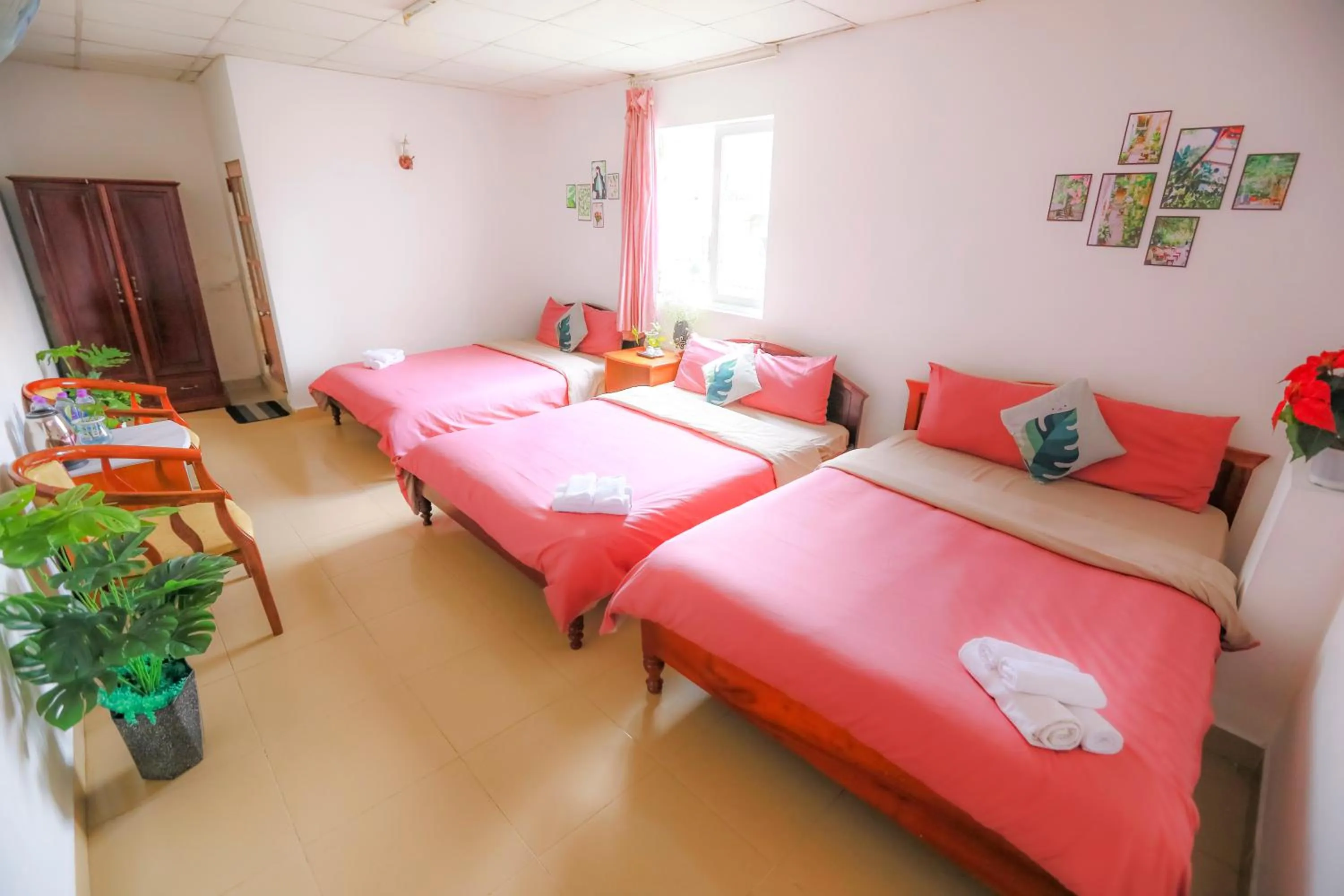 Bedroom, Bed in Pearl Wealth Dalat Hotel