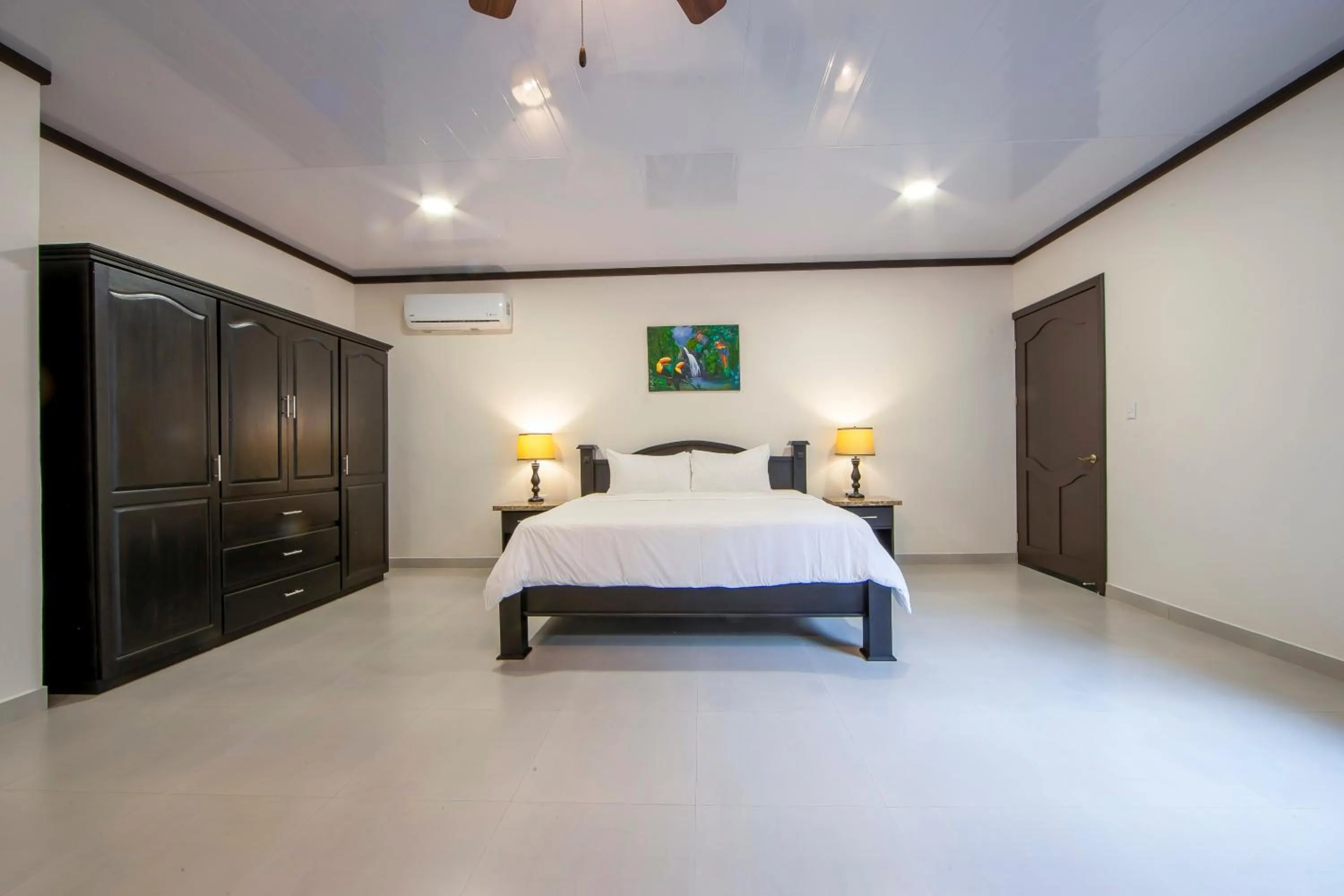 Bed in Serenity Hotel & Villas