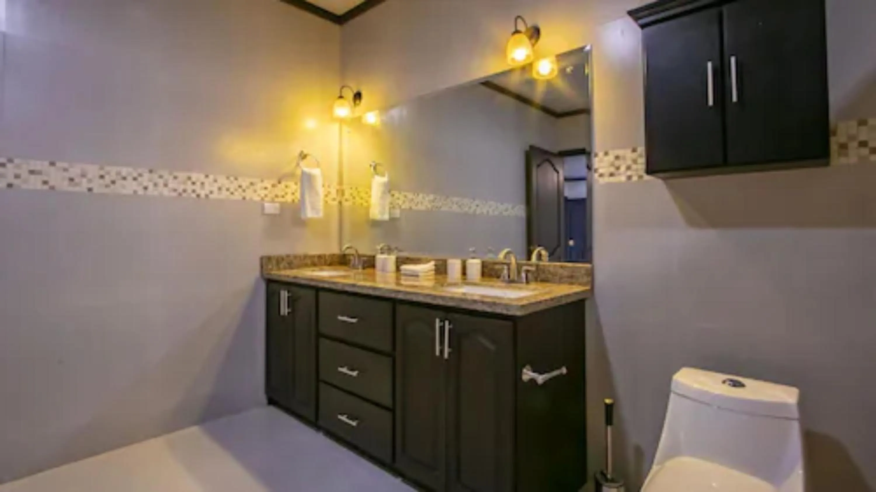 Bathroom in Serenity Hotel & Villas