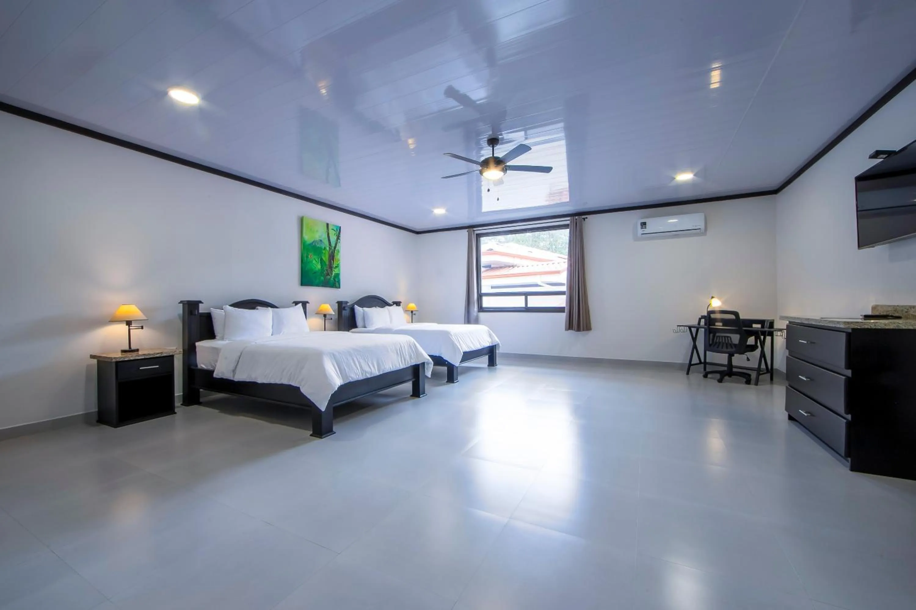 Bed in Serenity Hotel & Villas