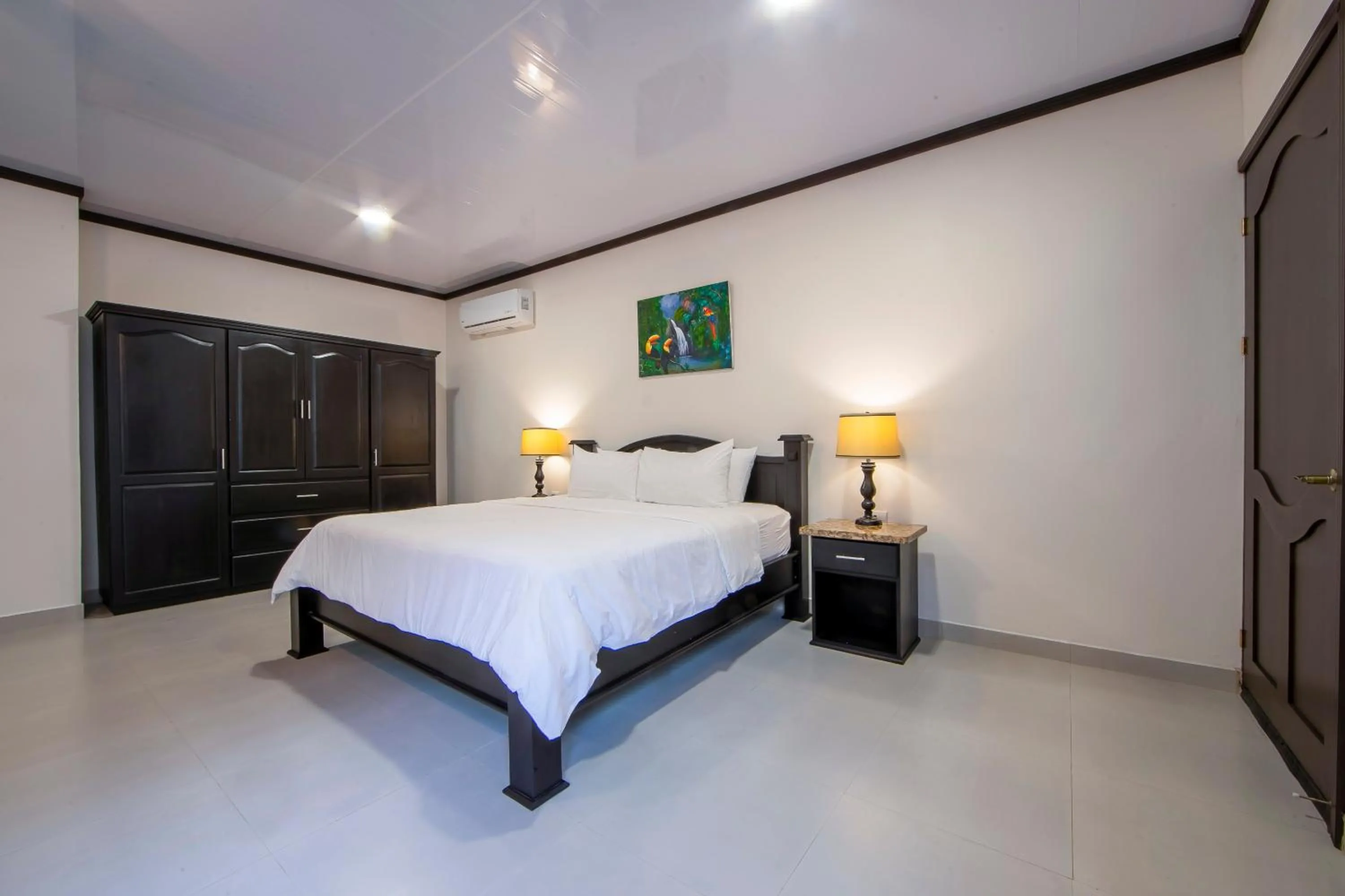 Bed in Serenity Hotel & Villas