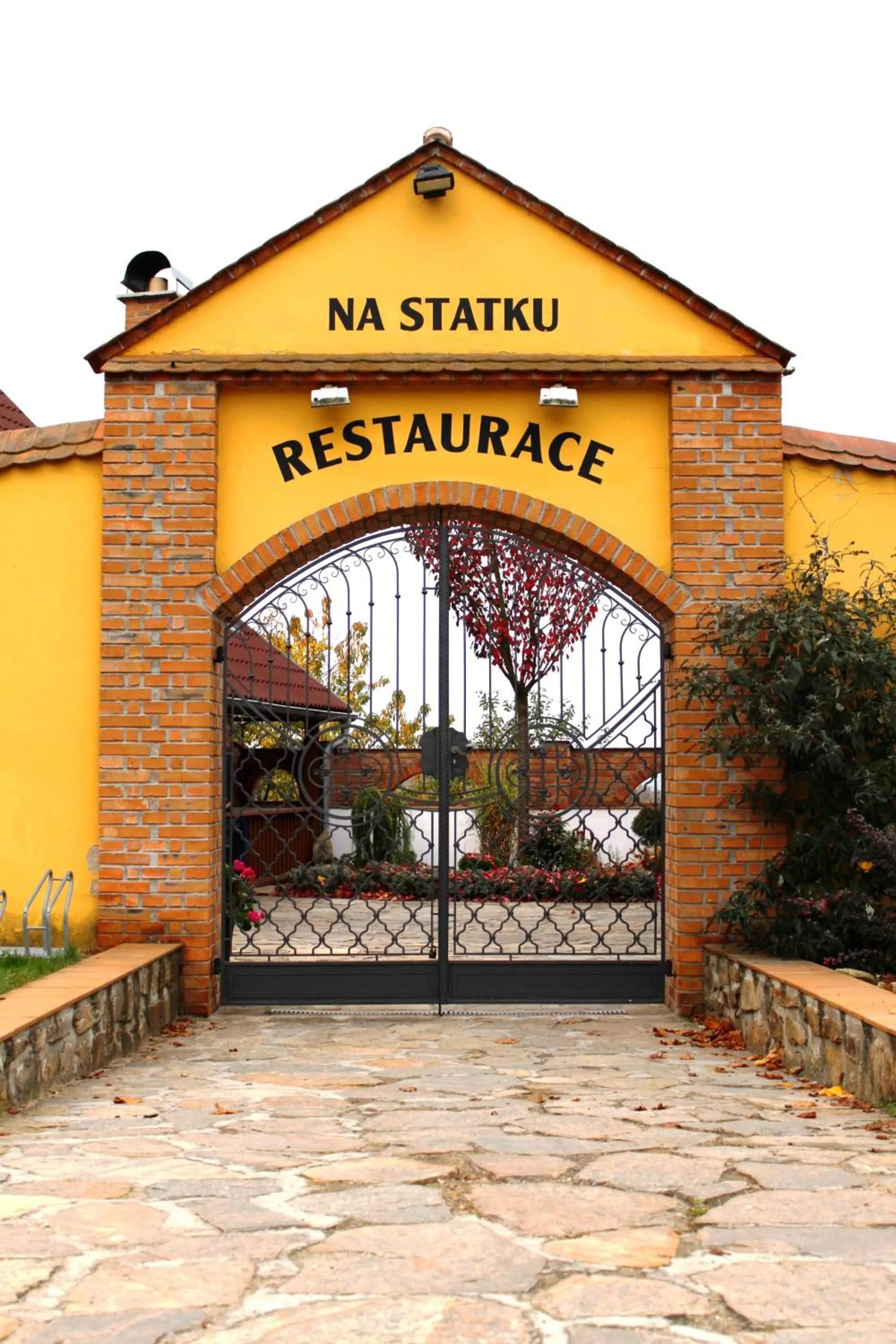 Restaurant/places to eat in Hotel Restaurant Na Statku