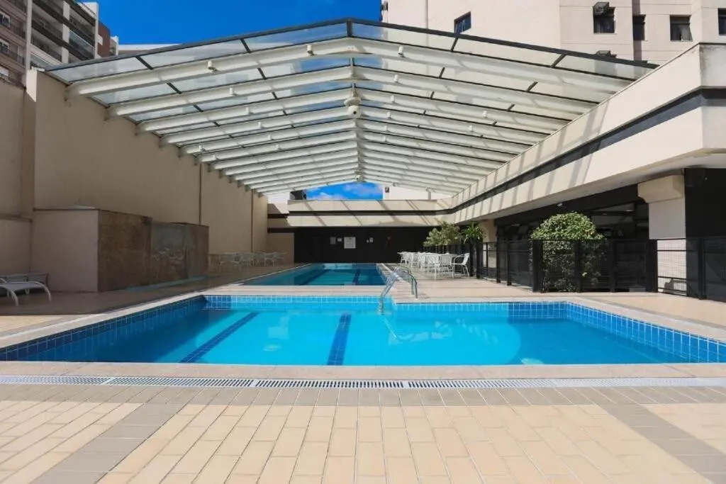 Swimming pool in LFlats no Hotel Aeroporto Congonhas