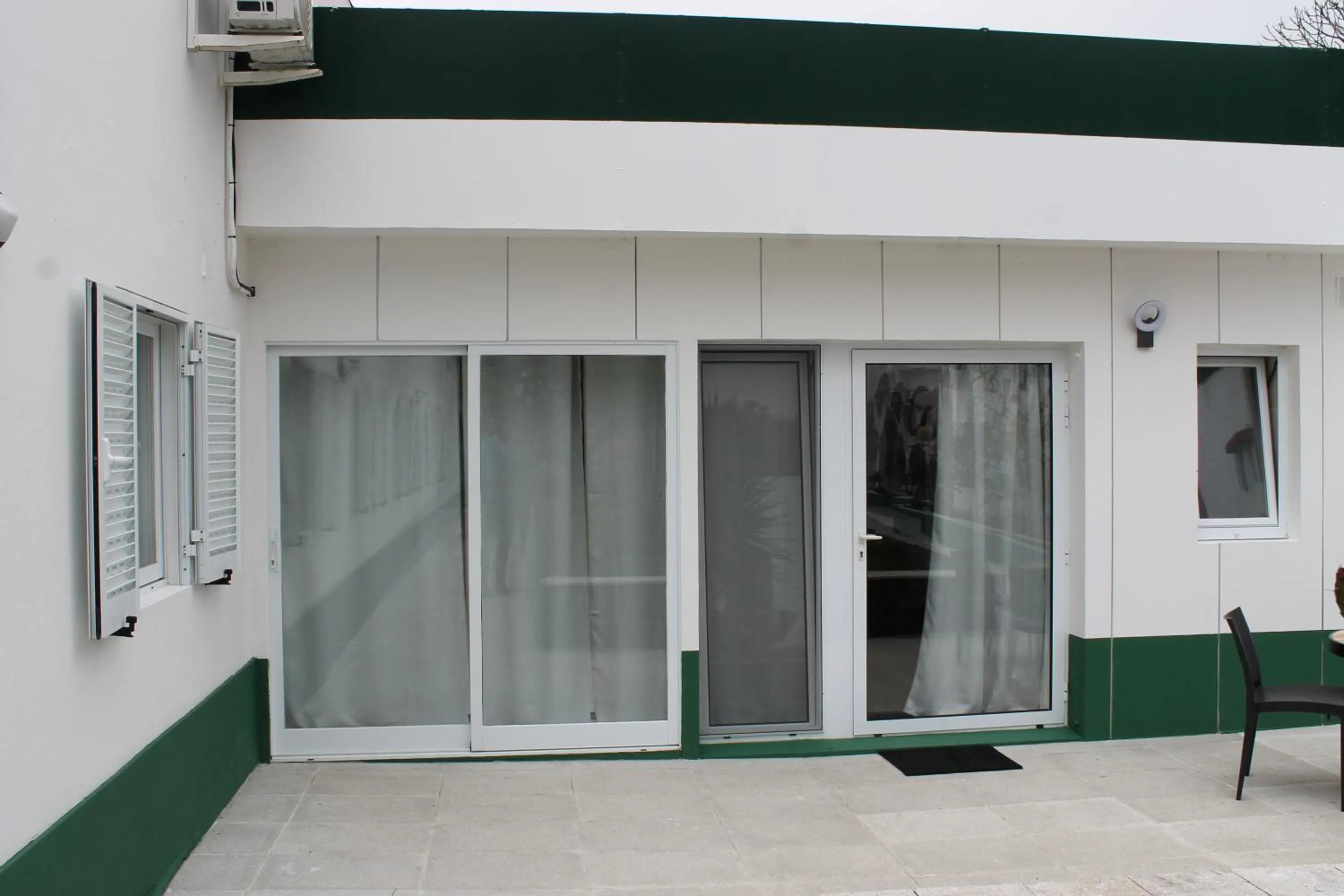 Property building in Quinta de Santa Bárbara Casas Turisticas