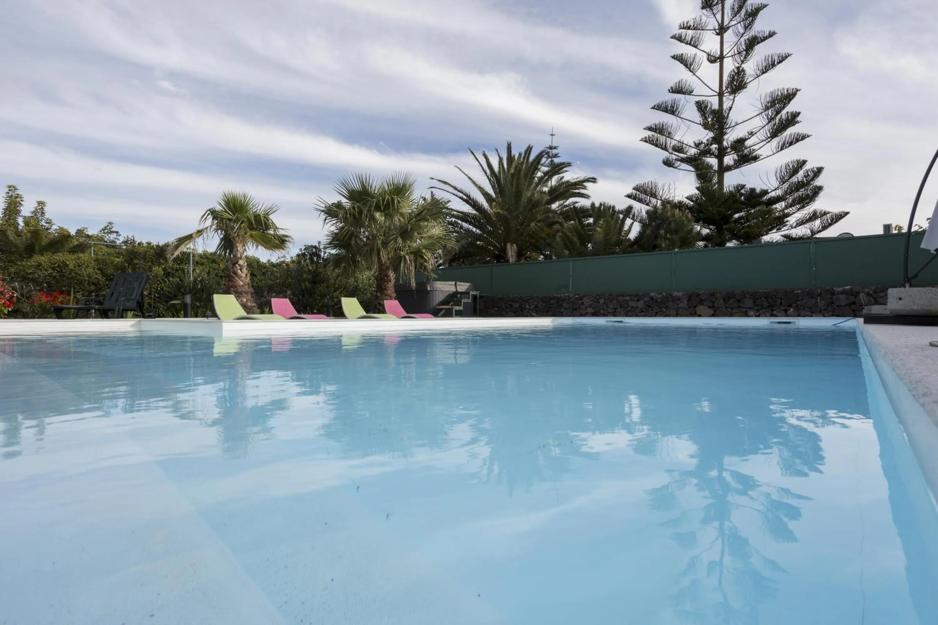 Property building in Quinta de Santa Bárbara Casas Turisticas