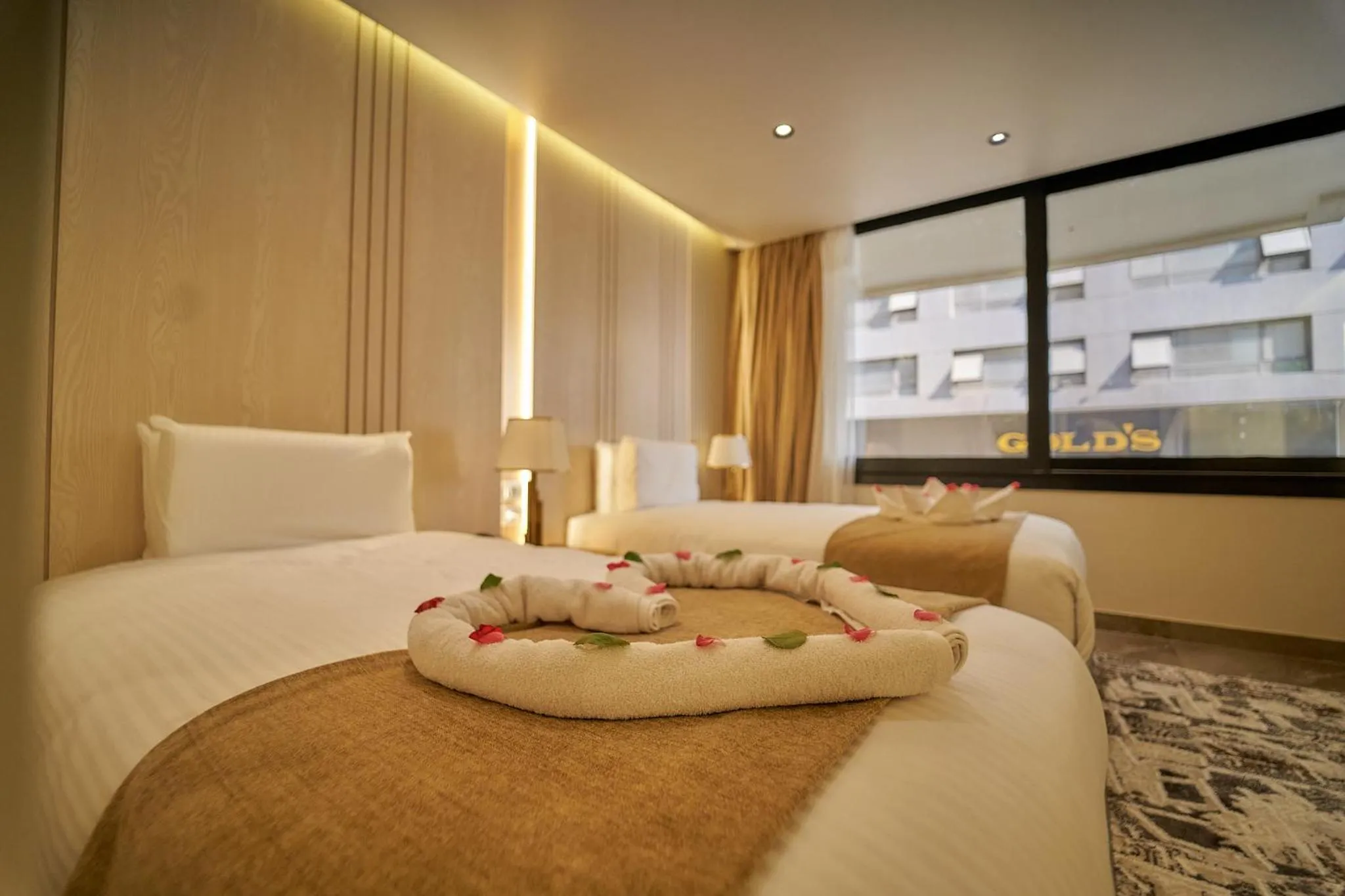 Bed in Gold's Pyramids Hotel