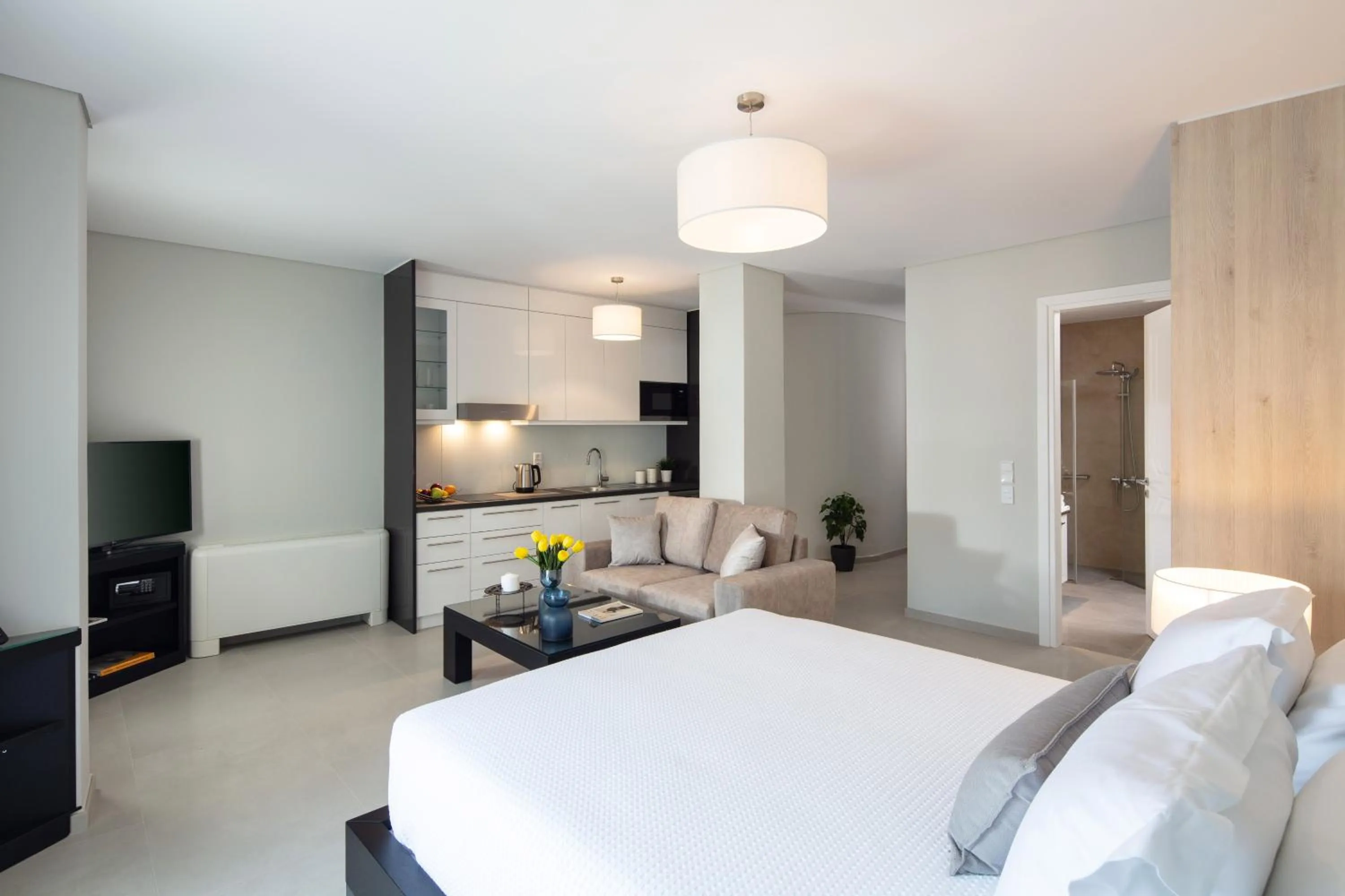 Bedroom, Bed in Piccadilly House