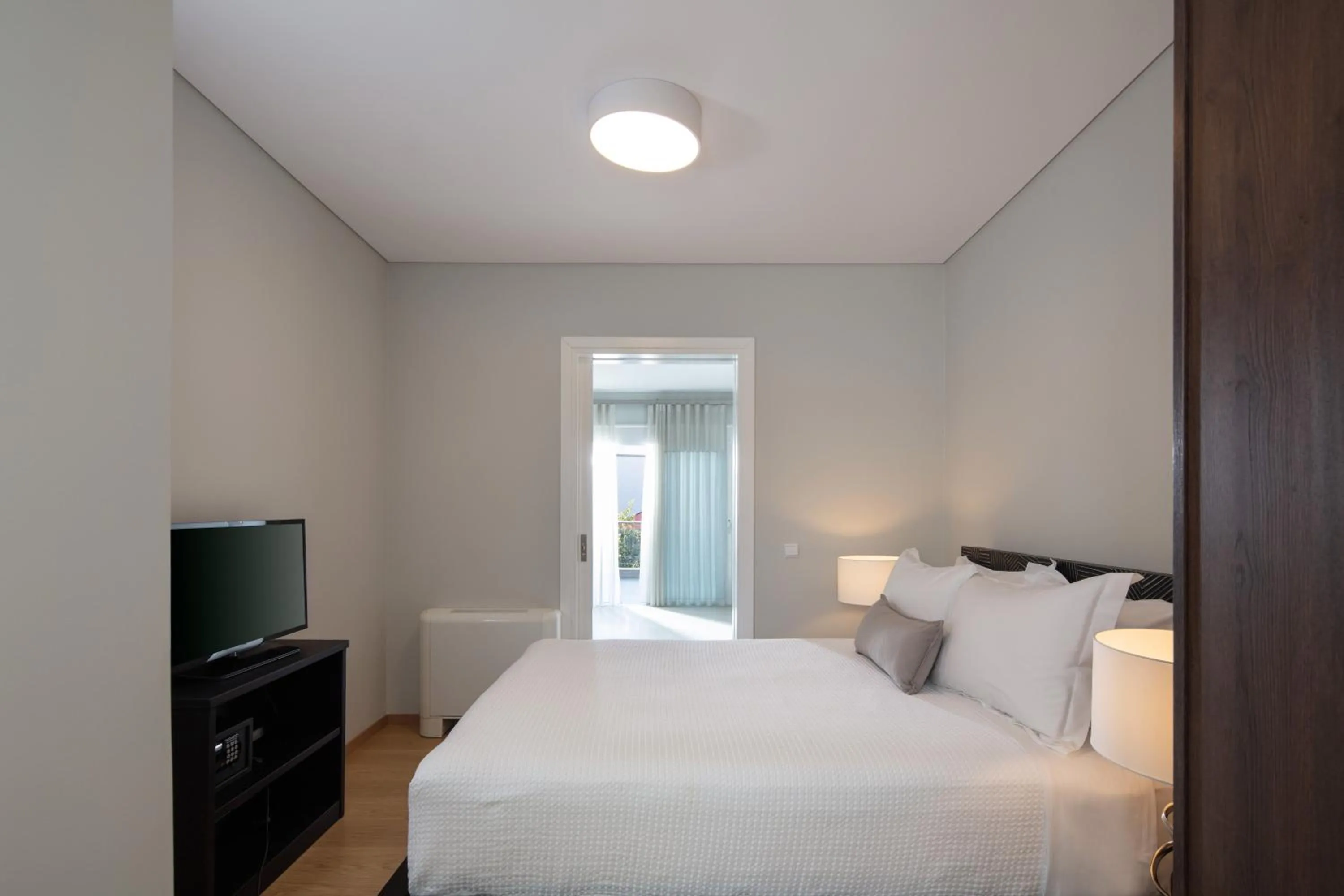 Bedroom, Bed in Piccadilly House