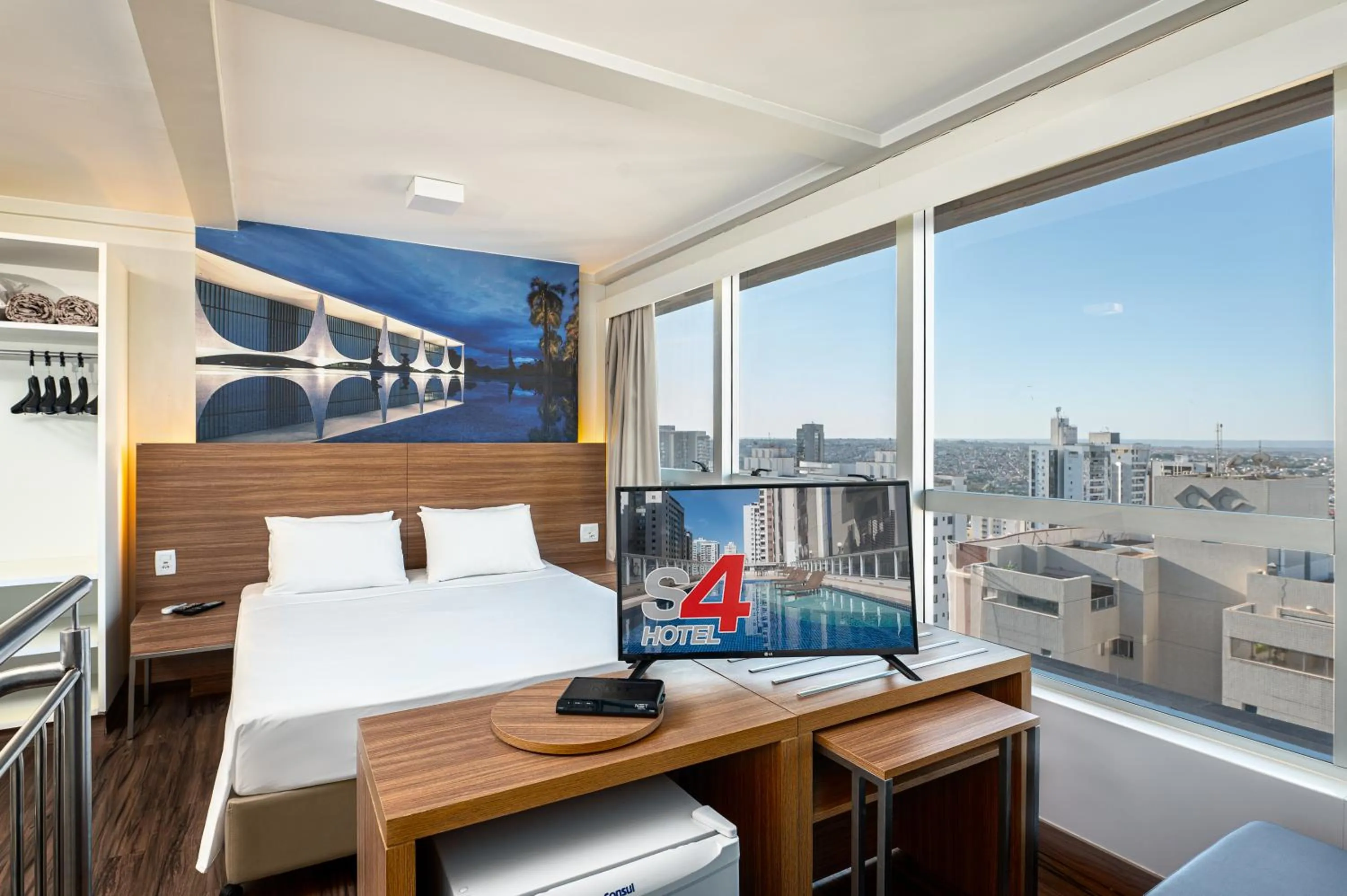 View (from property/room), Bed in S4 Hotel Águas Claras