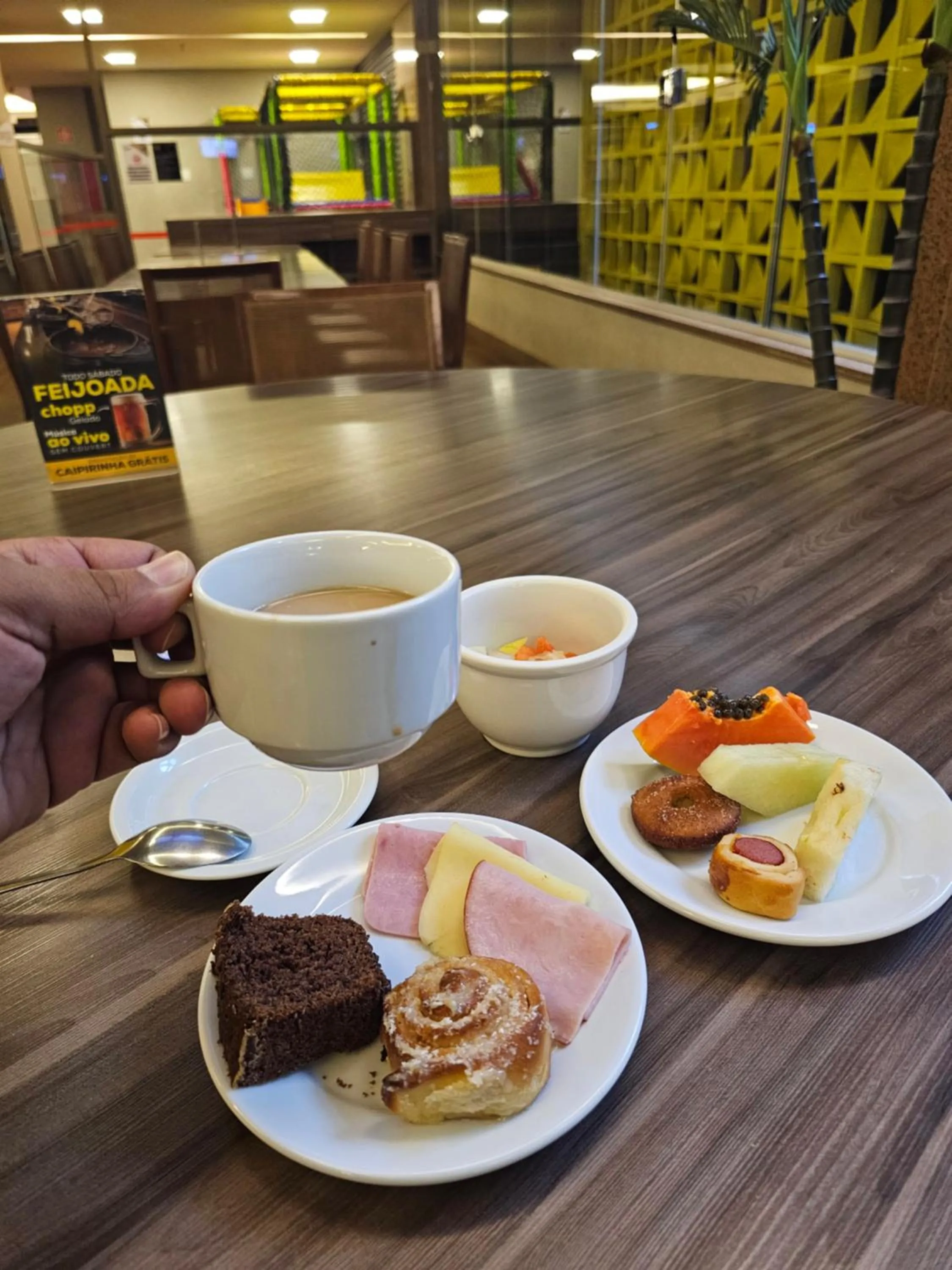 Breakfast in S4 Hotel Águas Claras