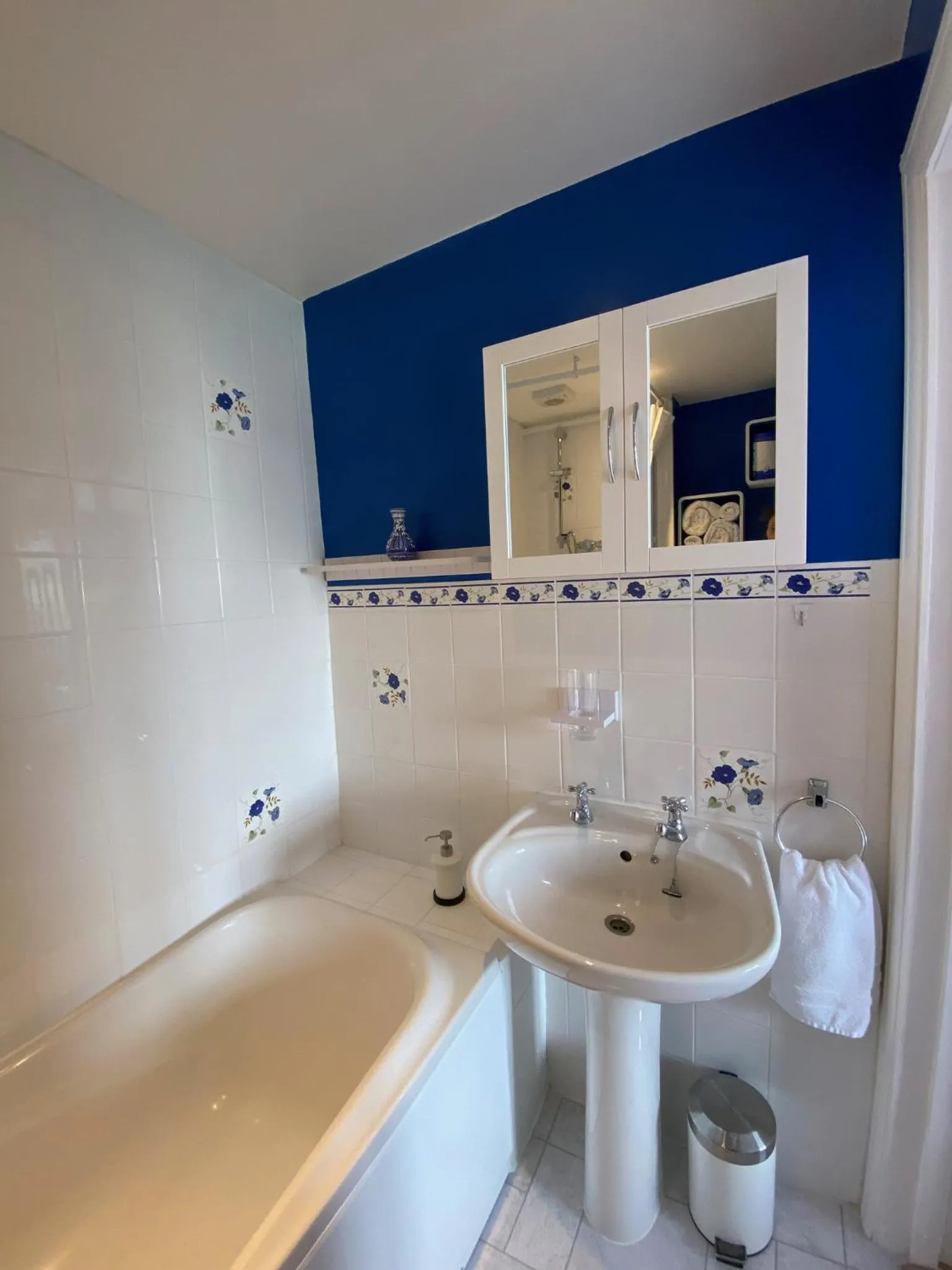 Bathroom in Pound Corner