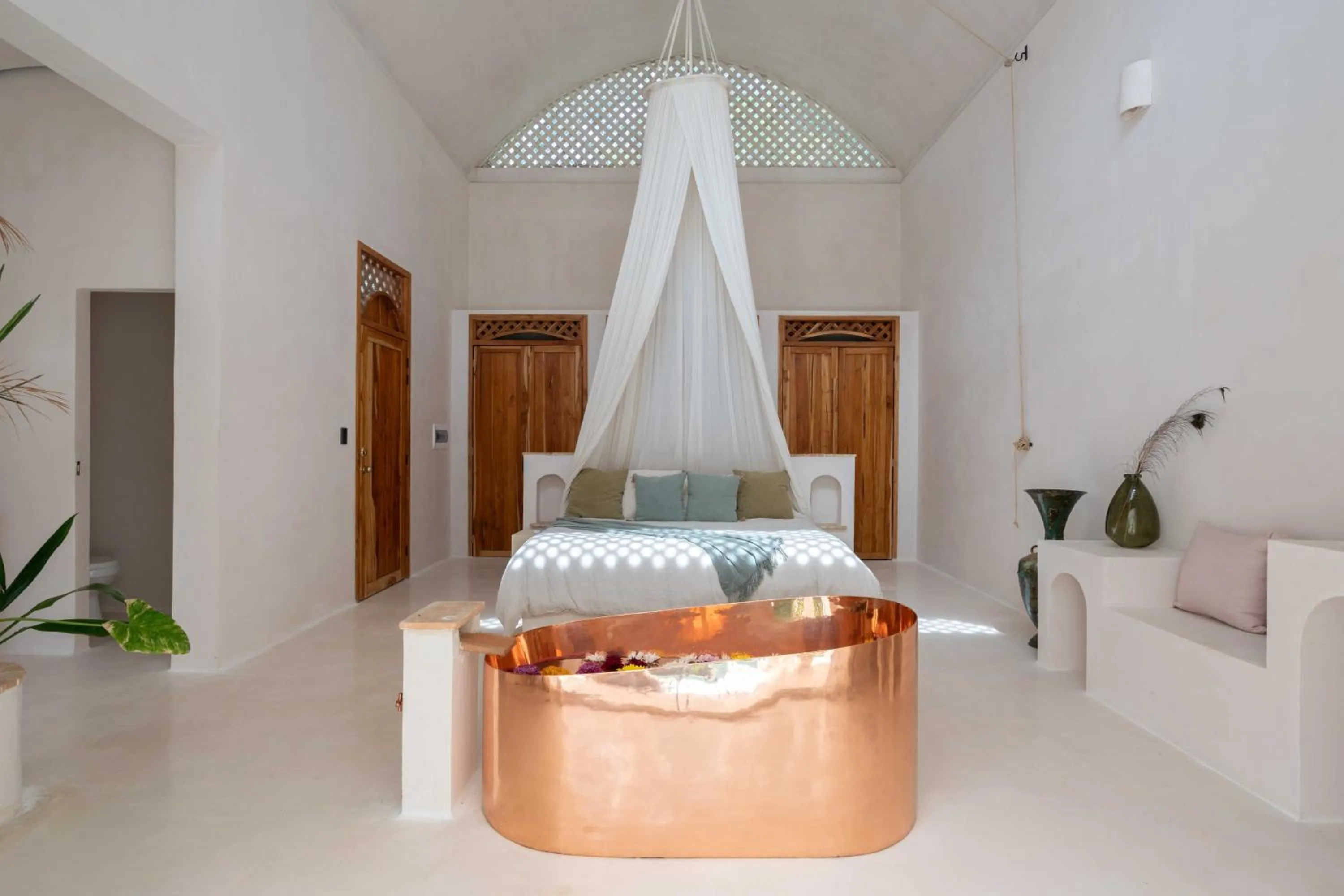 Bed in Anat Tantric Boutique Hotel