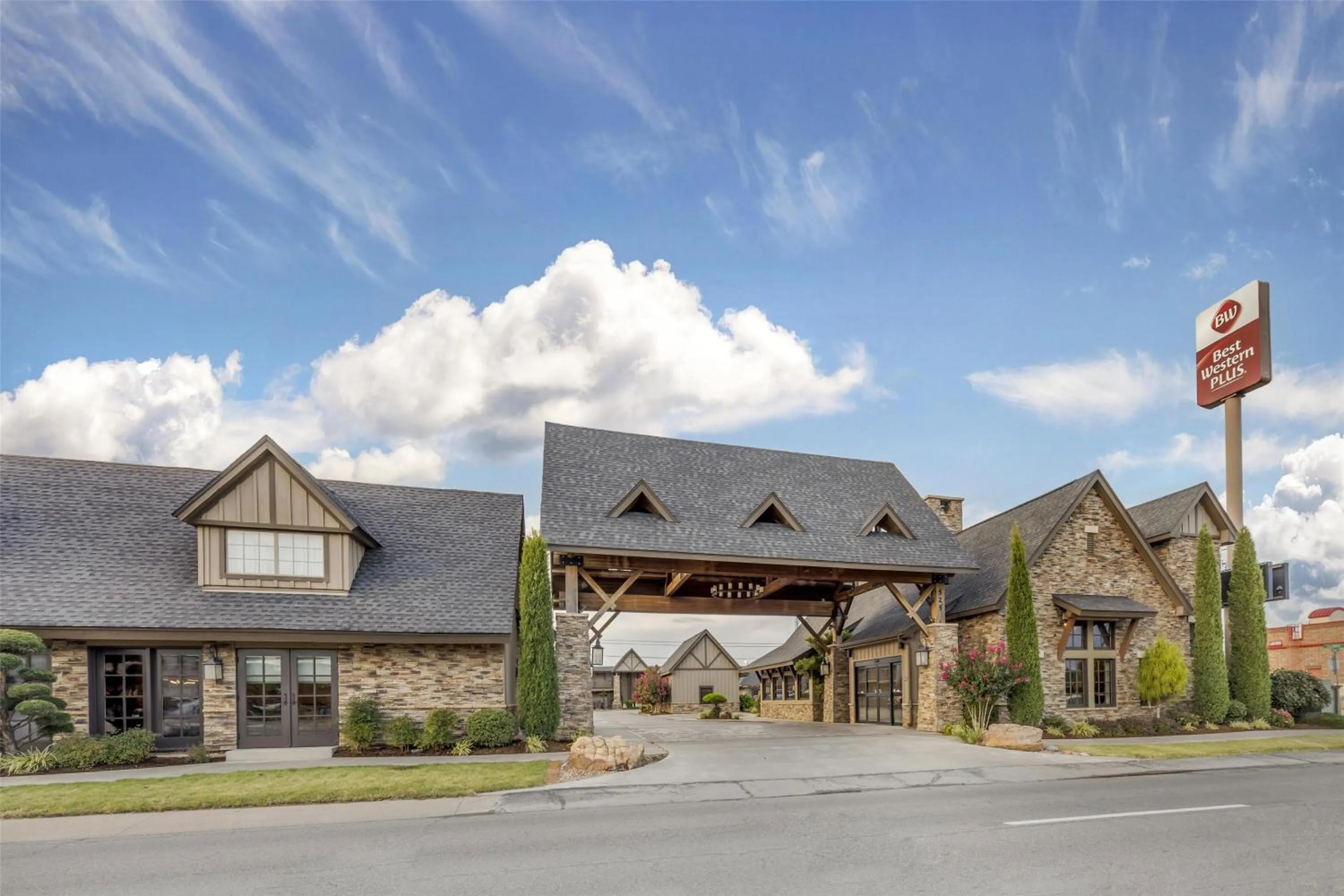 Property building in Best Western Plus Weatherford