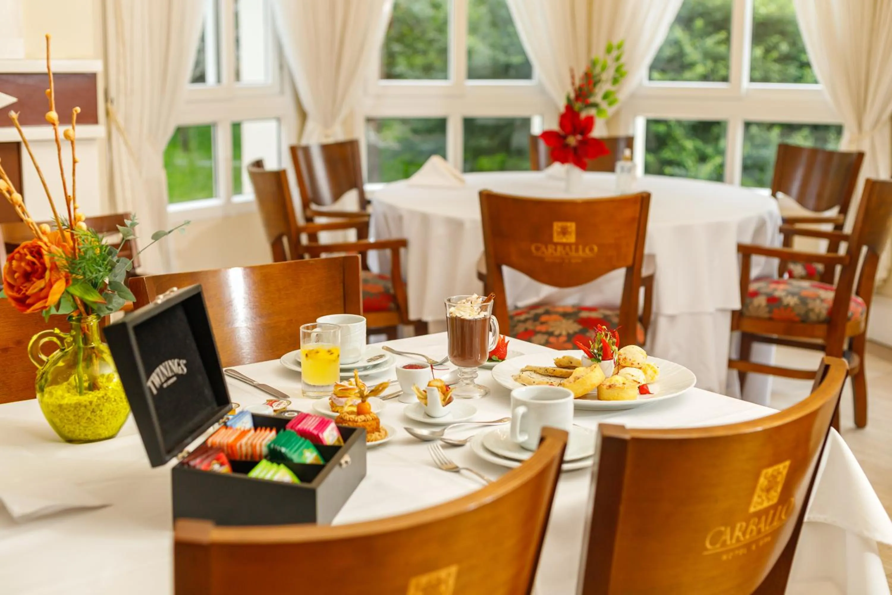 Restaurant/places to eat in Carballo Hotel & Spa