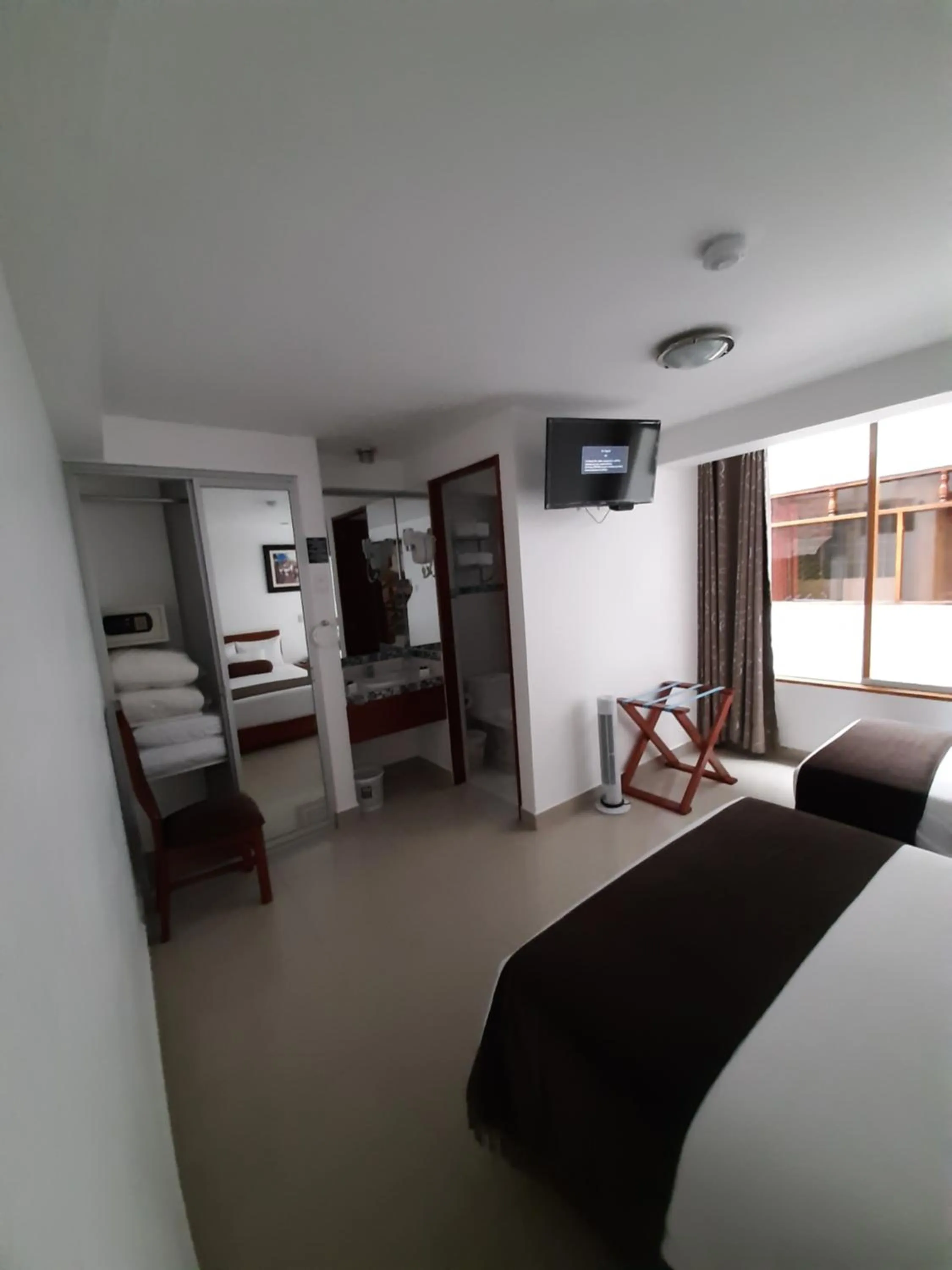 Bed in Flower's House MachuPicchu