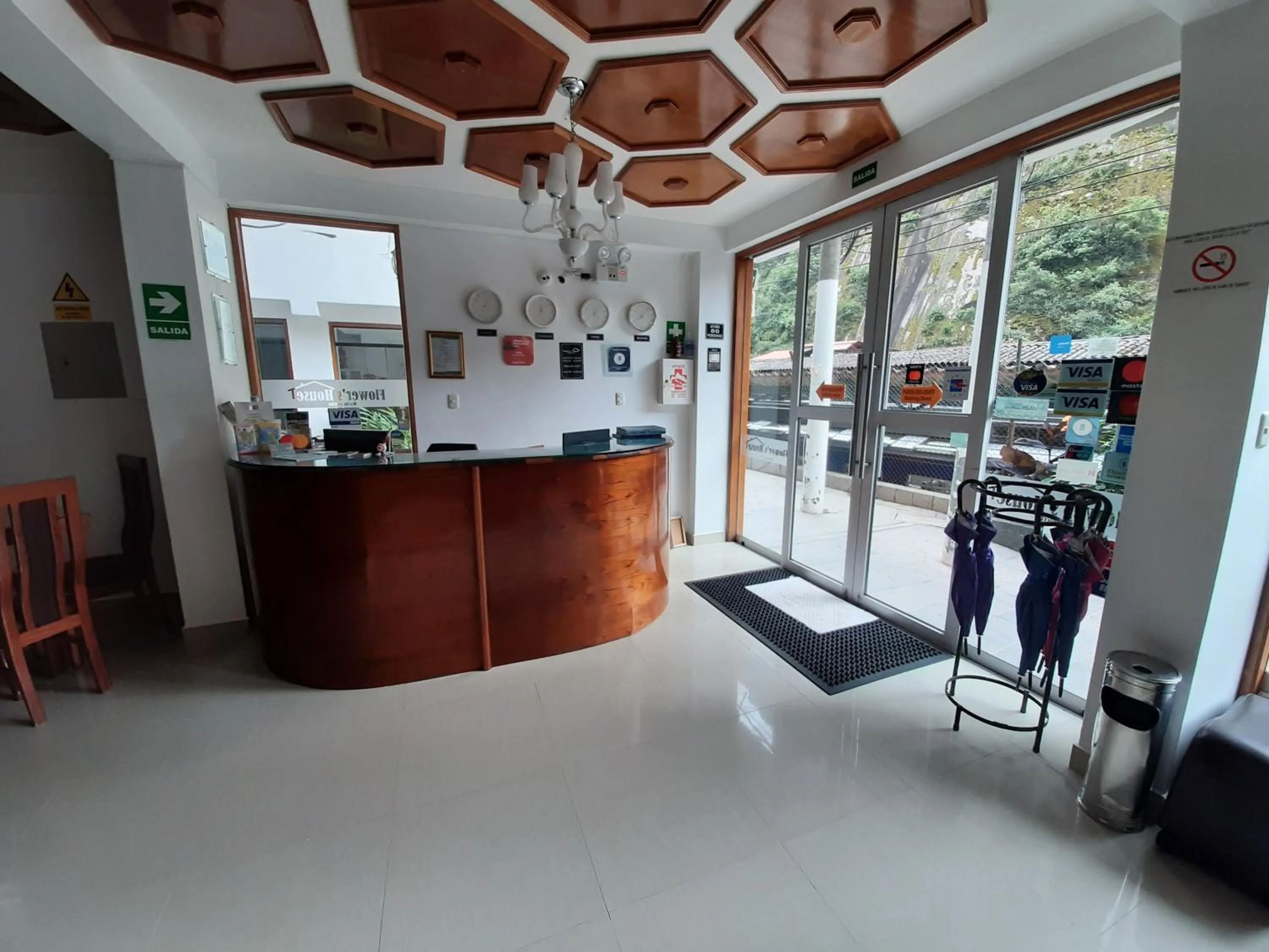 Lobby or reception in Flower's House MachuPicchu