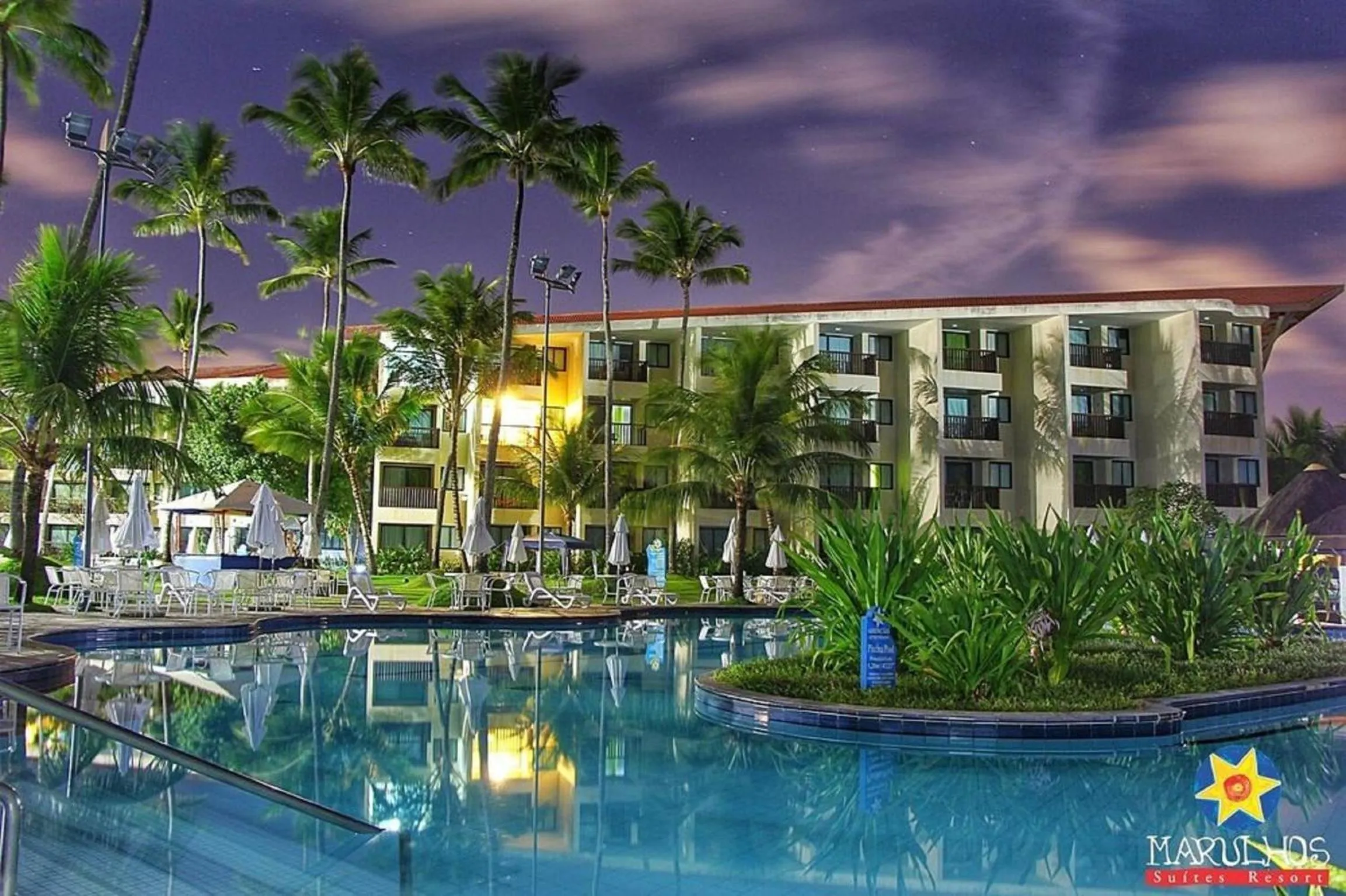 Swimming pool in Porto Beach Resort - Marulhos