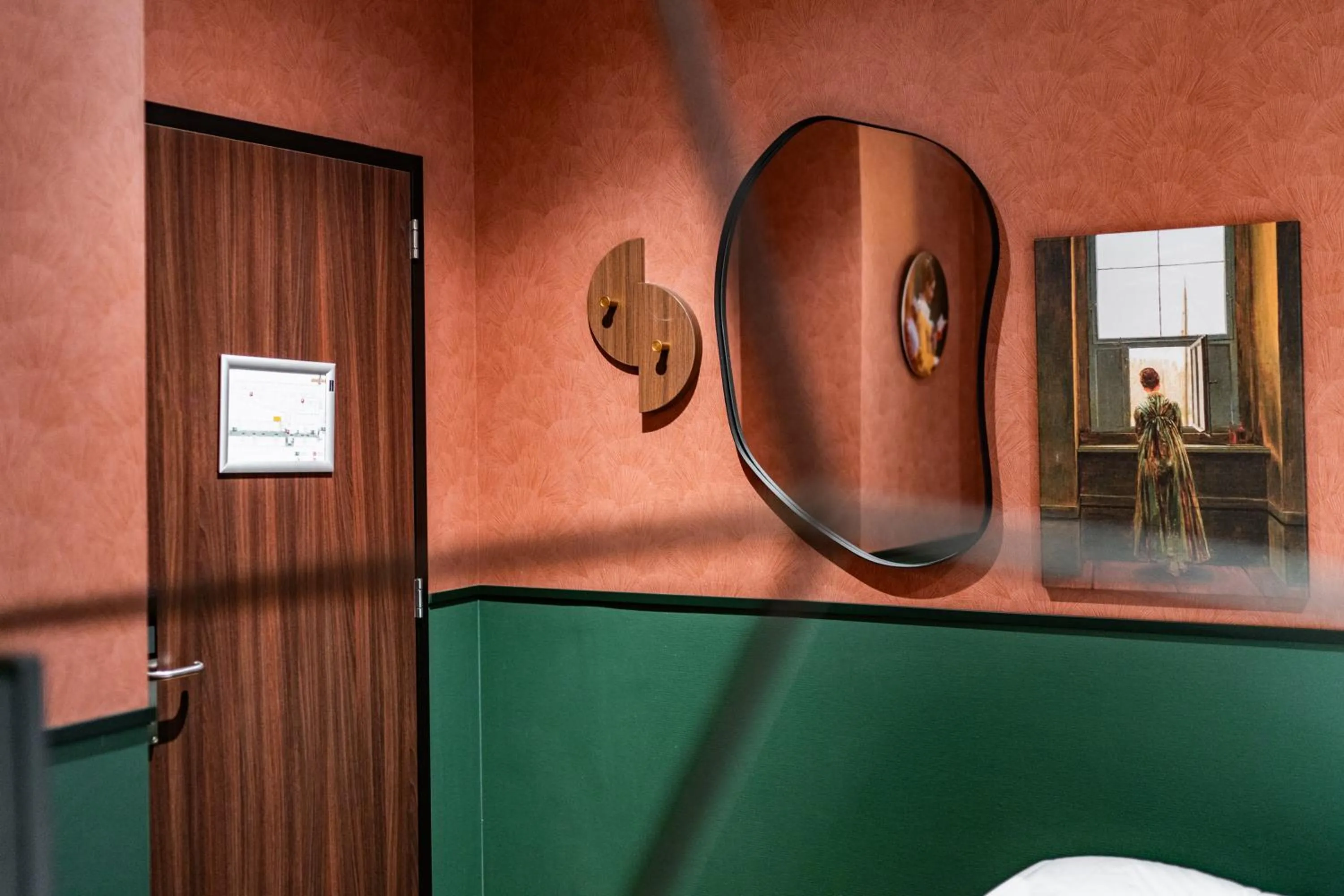 Photo of the whole room in Martini Hotel