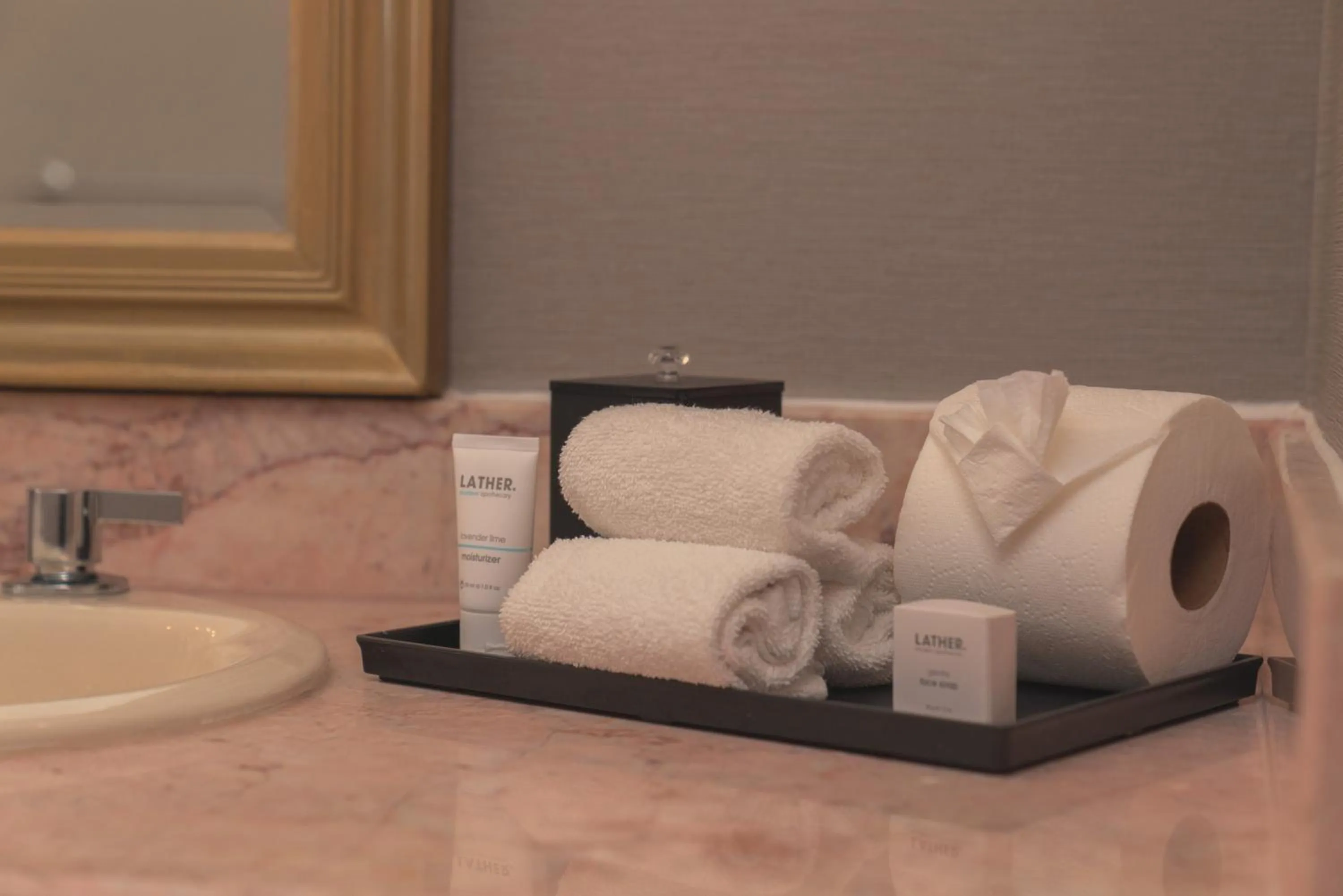 Bathroom in Waymore Hotel Spa & Casino