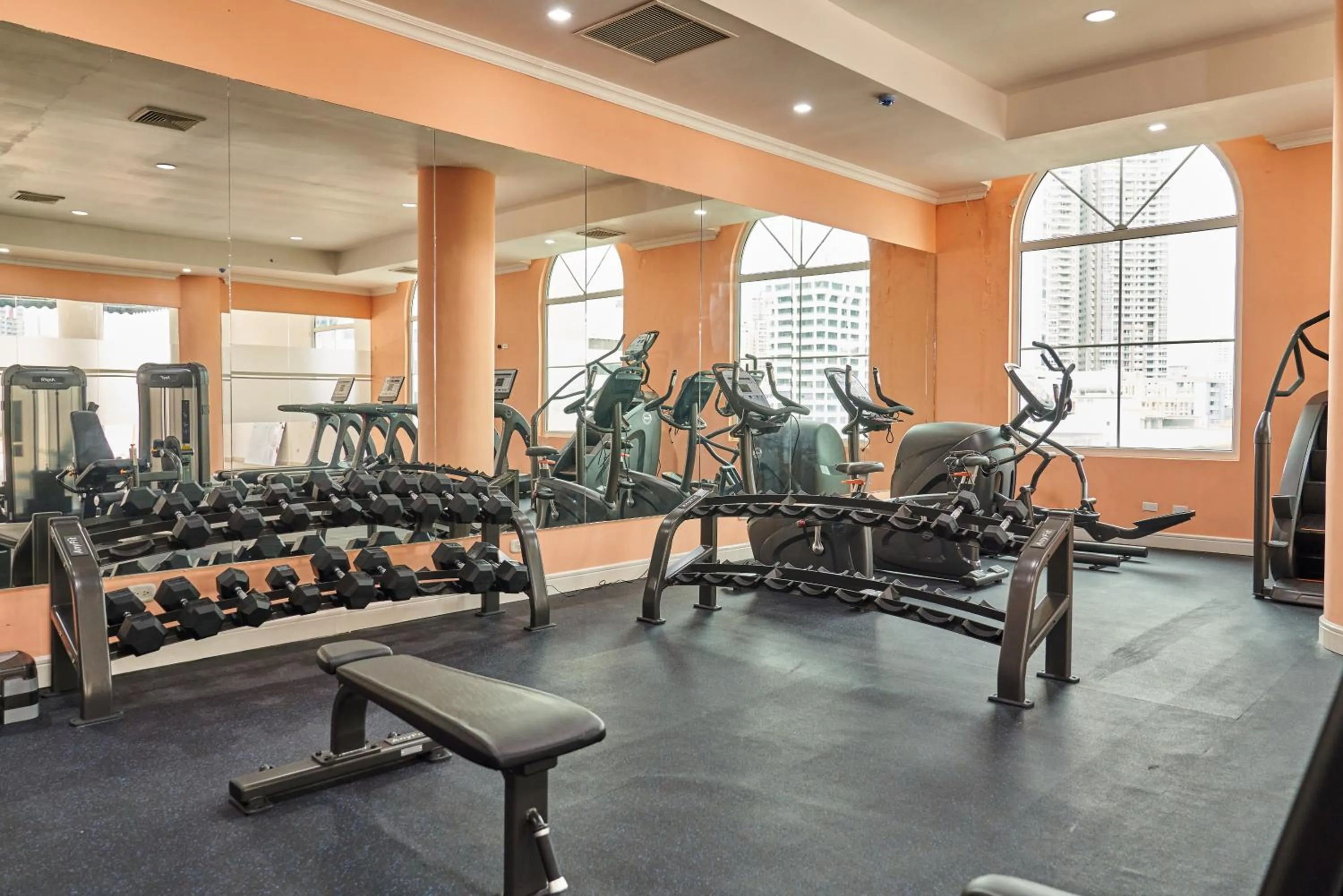 Fitness centre/facilities in Waymore Hotel Spa & Casino
