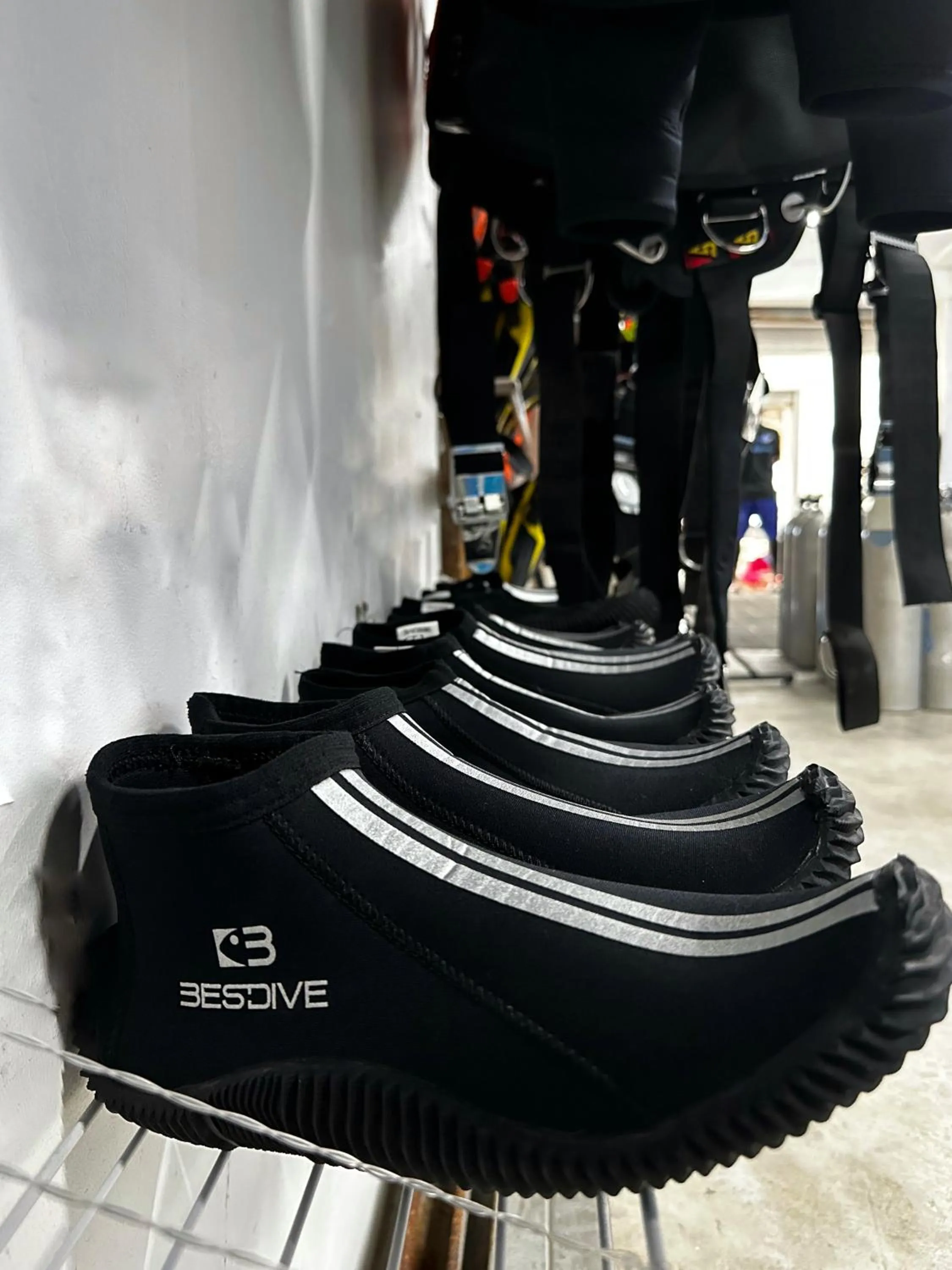 Diving in Lucky Tito PG Dive Resort