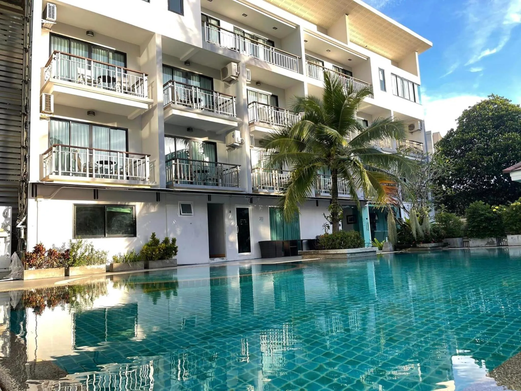 DIPANTAI BOUTIQUE BEACH RESORT