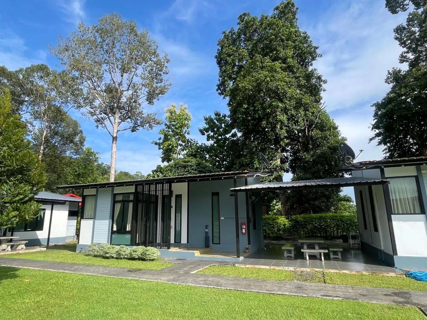 Photo of the whole room in Suptara Resort