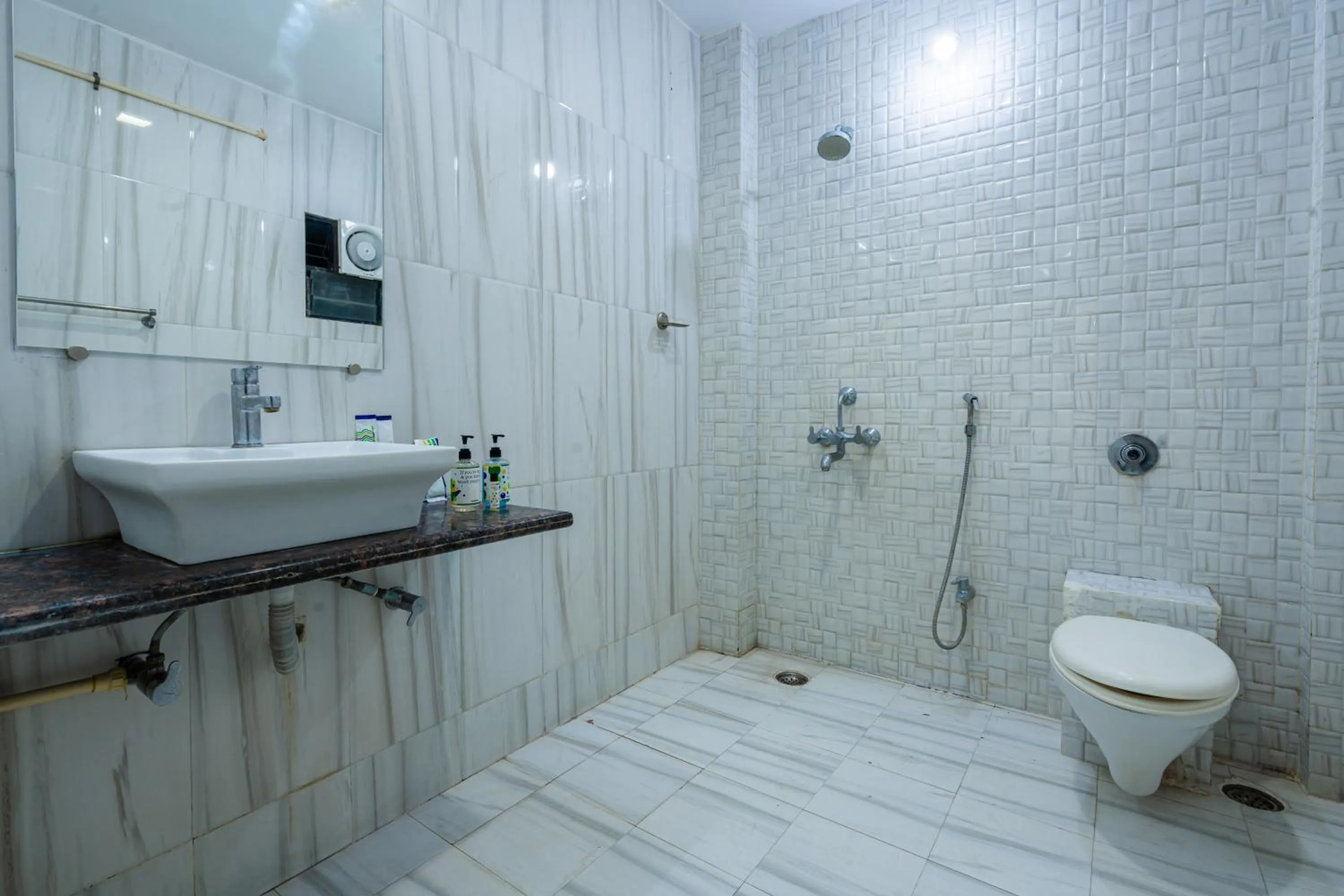 Toilet in Treebo Udyam Glory