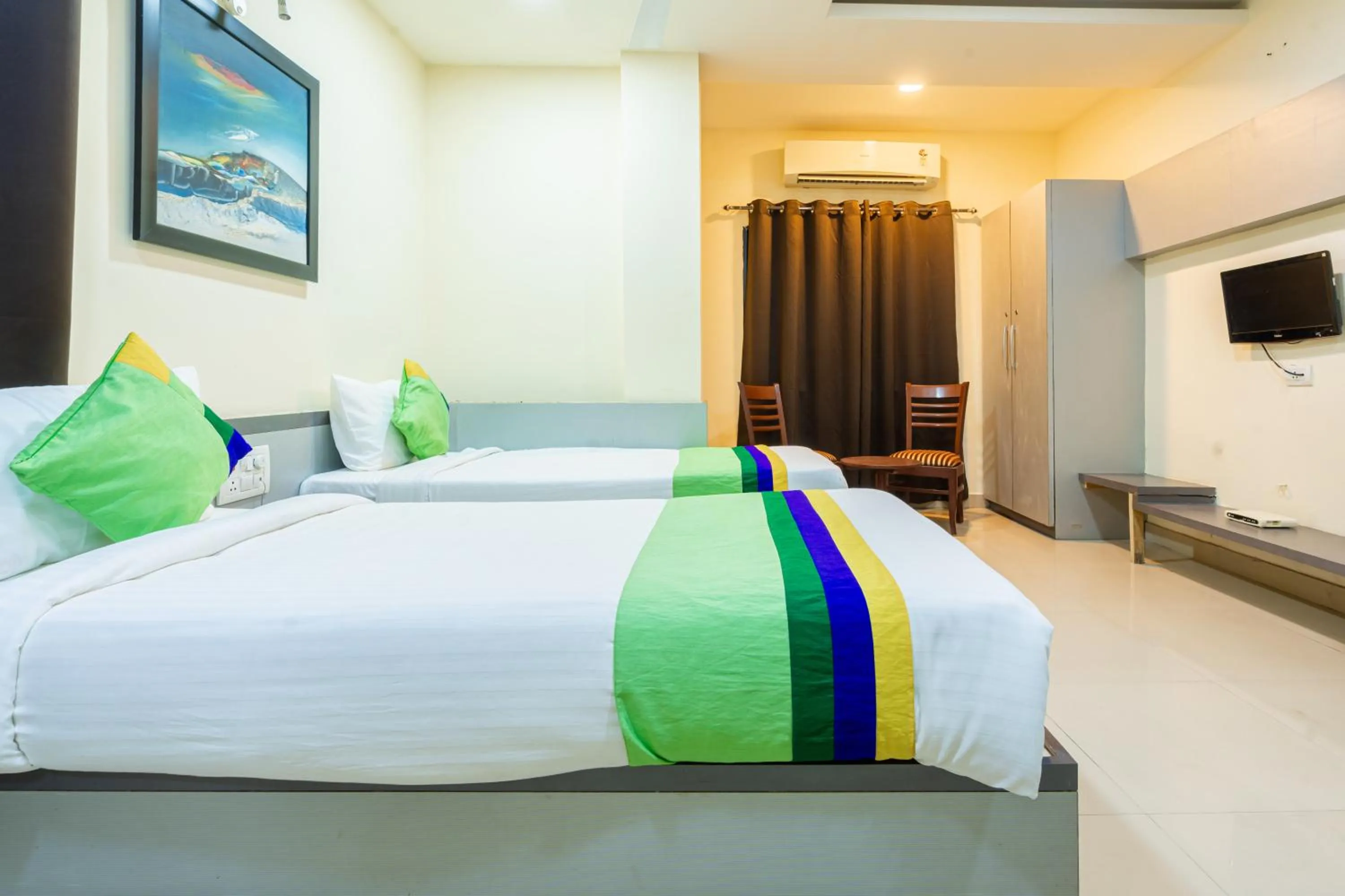 Bed in Treebo Udyam Glory