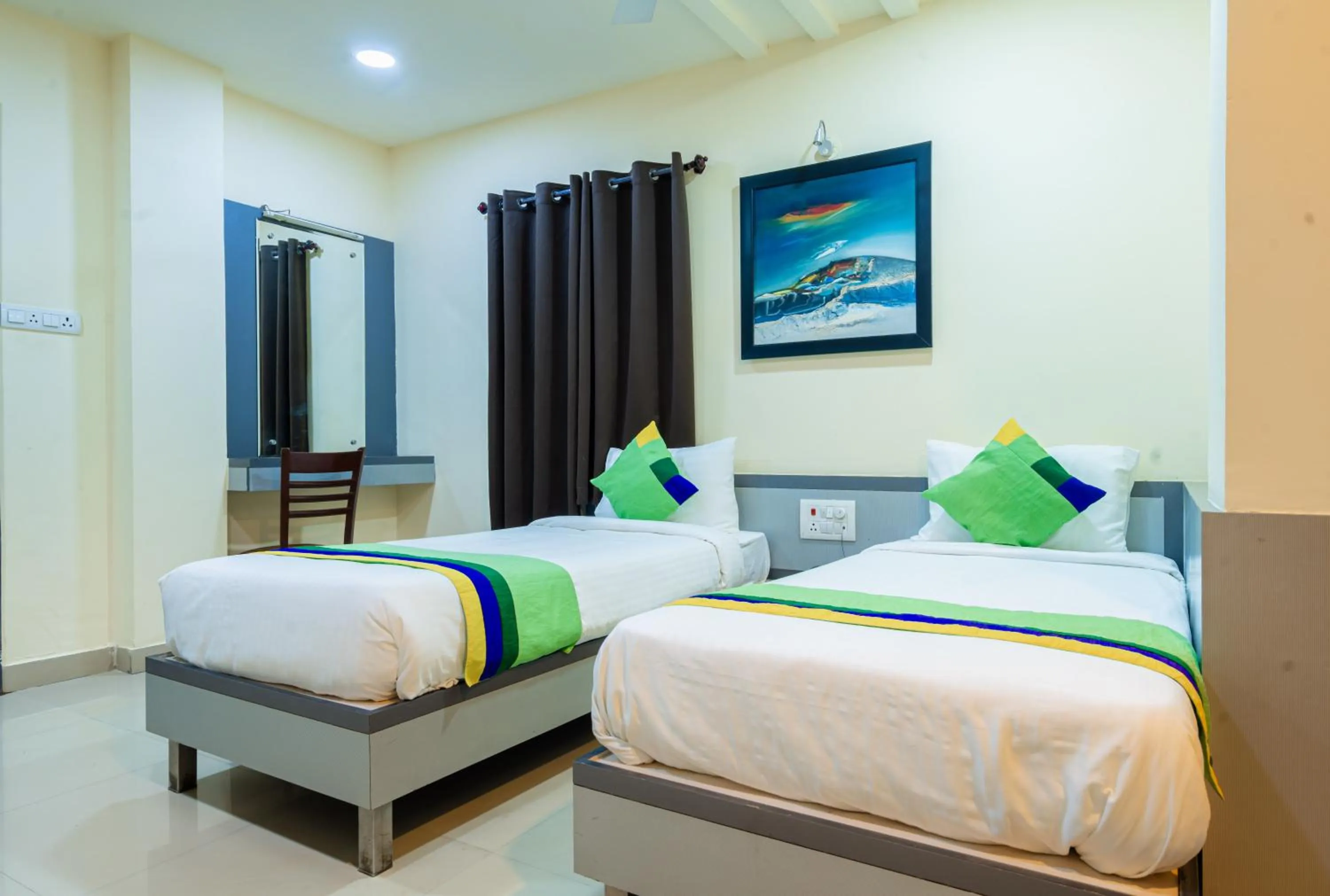 Bed in Treebo Udyam Glory