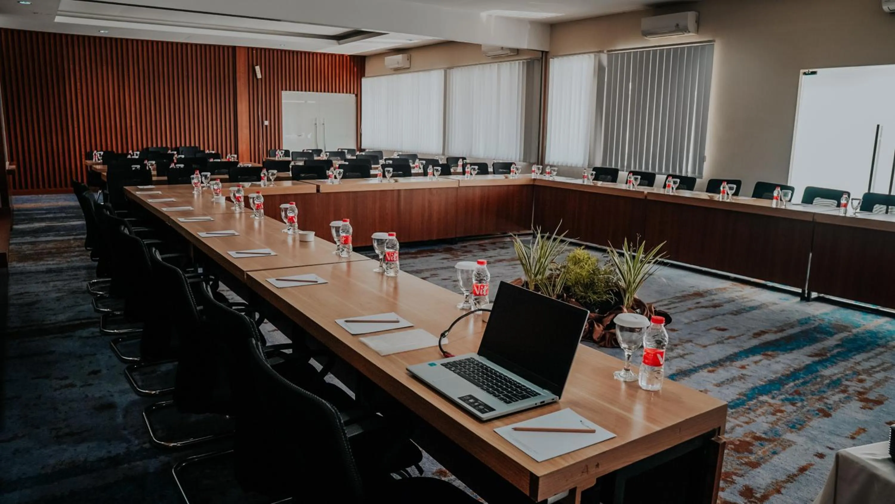 Villa Rancabango Hotel & Resort Garut