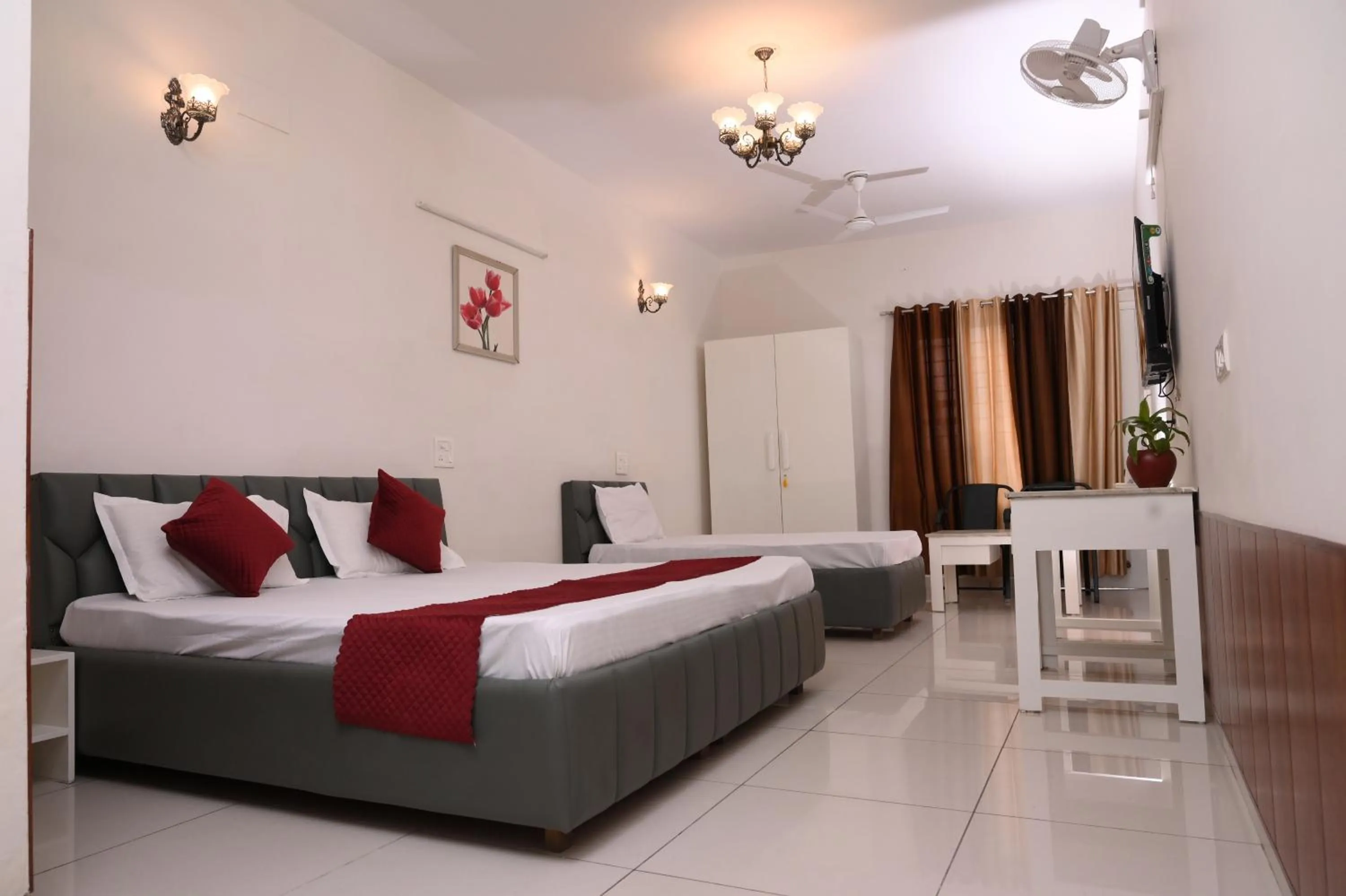 Bedroom, Bed in PATIALA INN