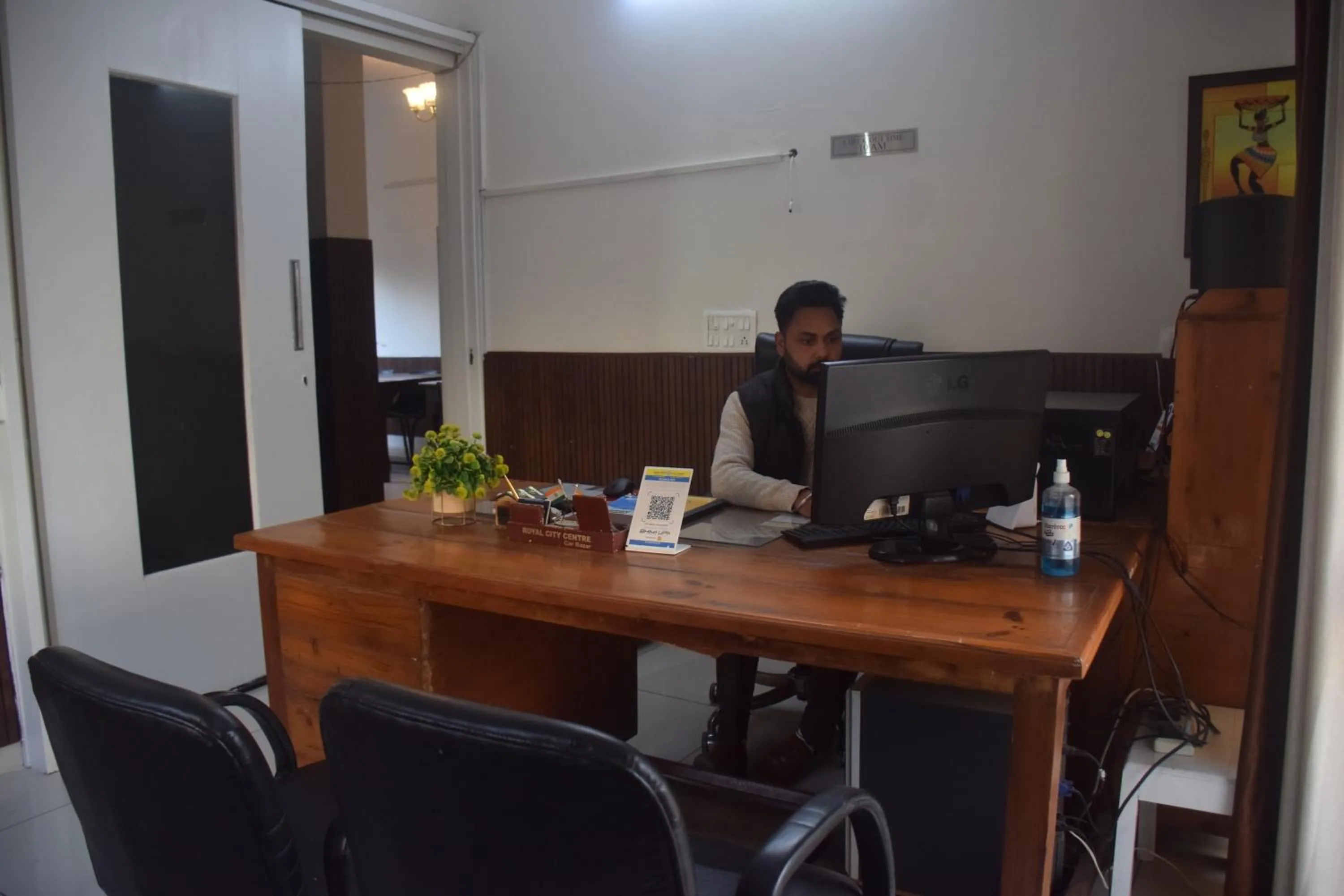 Staff in PATIALA INN