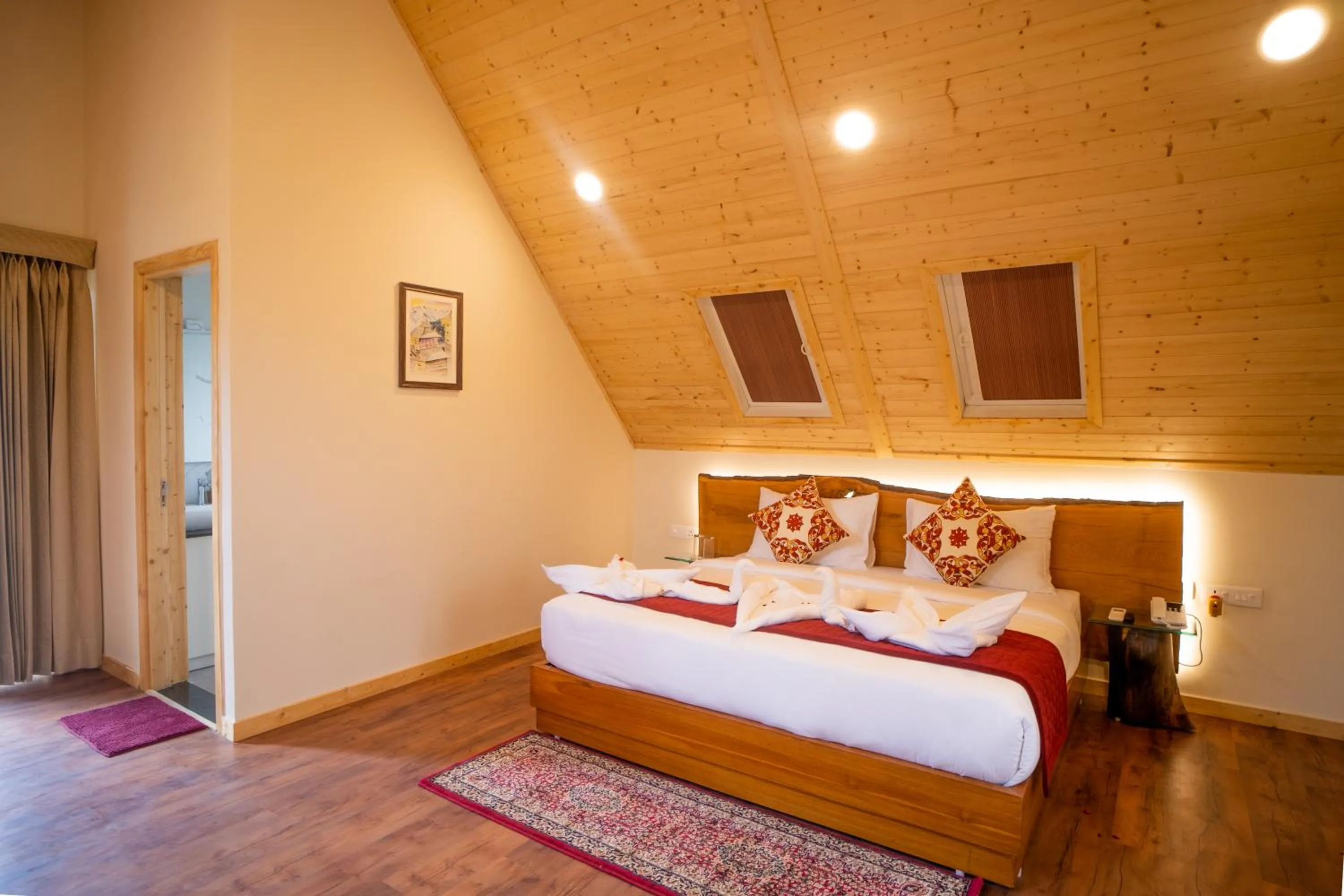 Bed in Samsara Luxury Cottages & Spa, Chail Hills