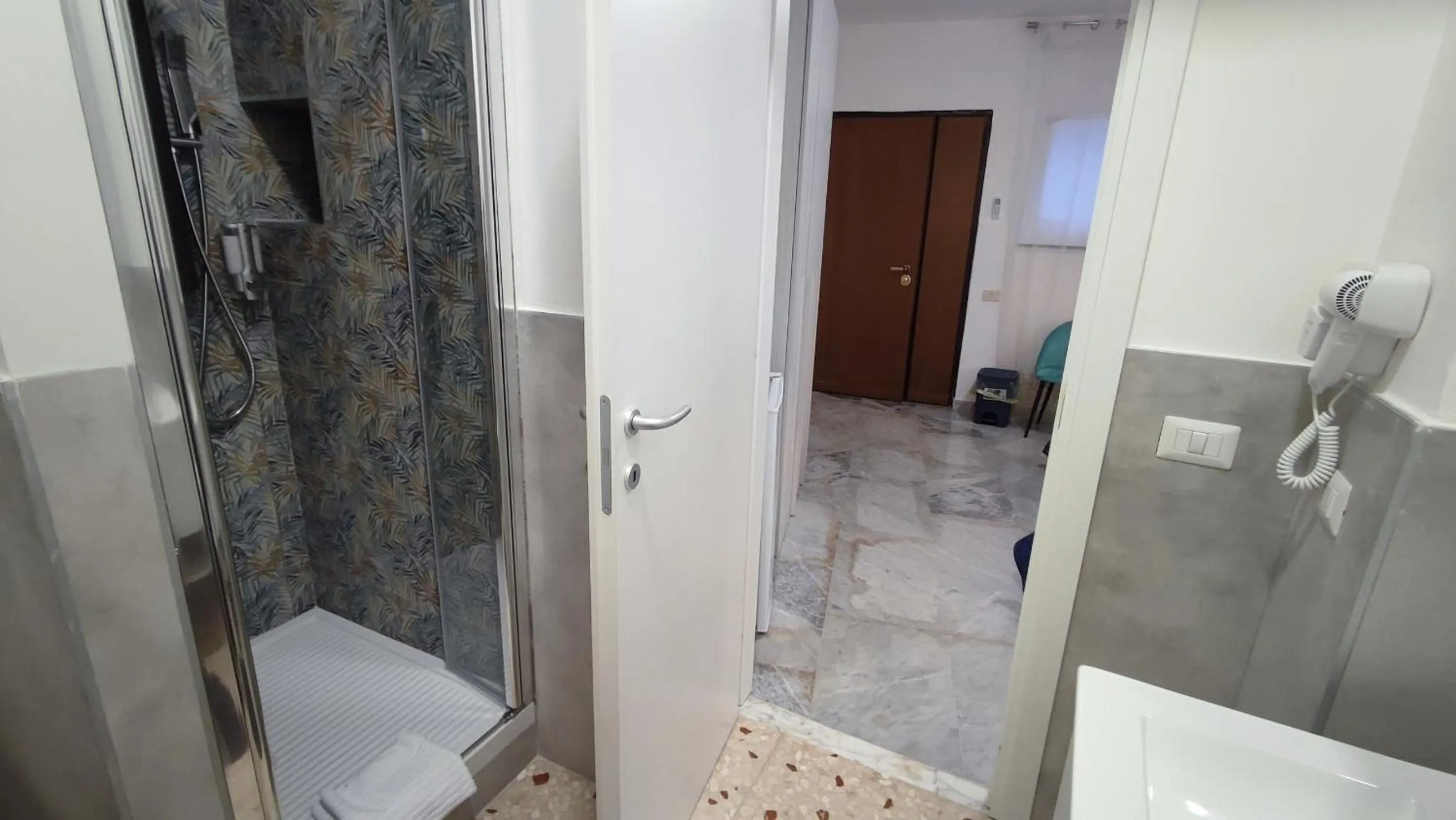 Bathroom in VATICAN GREEN GARDEN