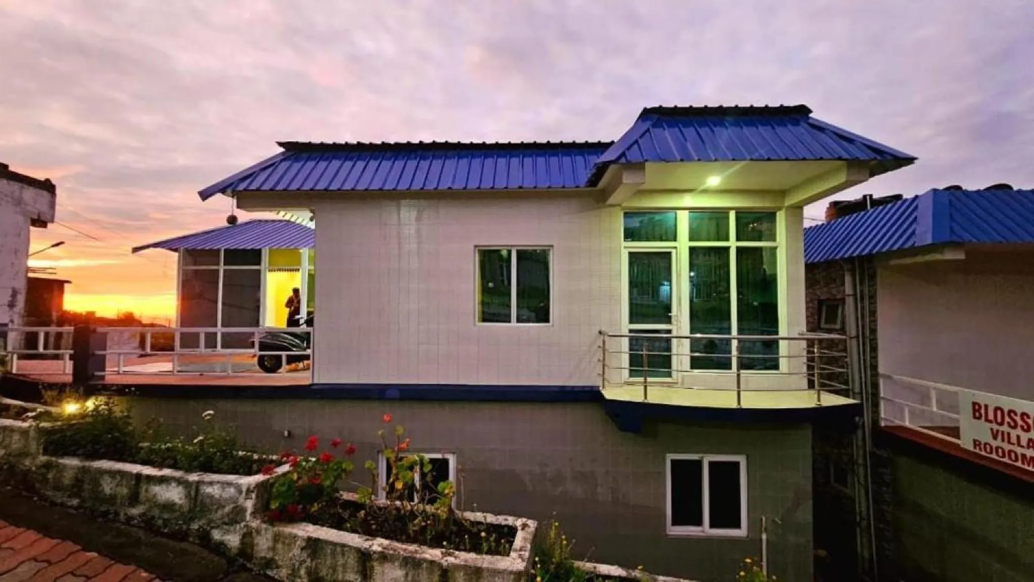 Property building in Blossom Spring Villa