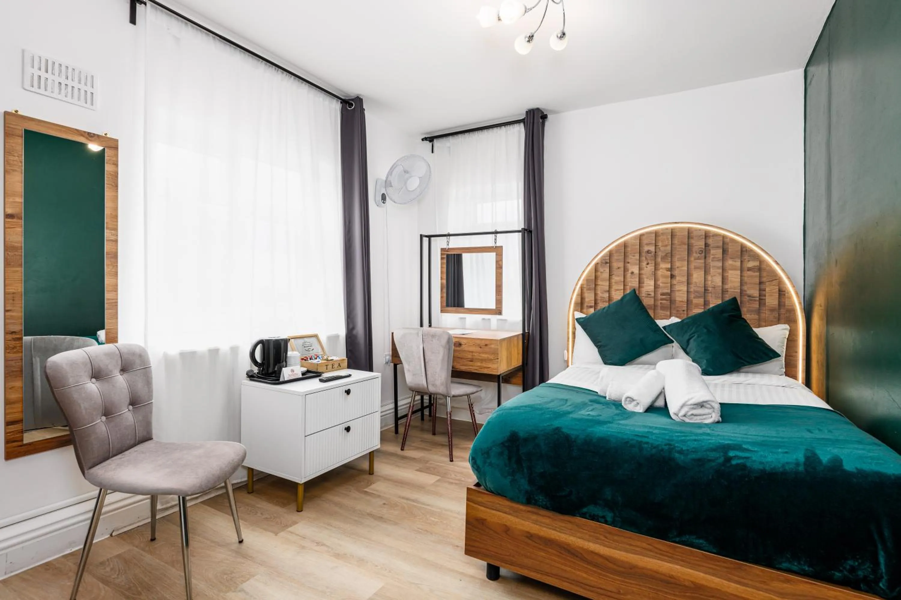 Bed in City Gate Guest House