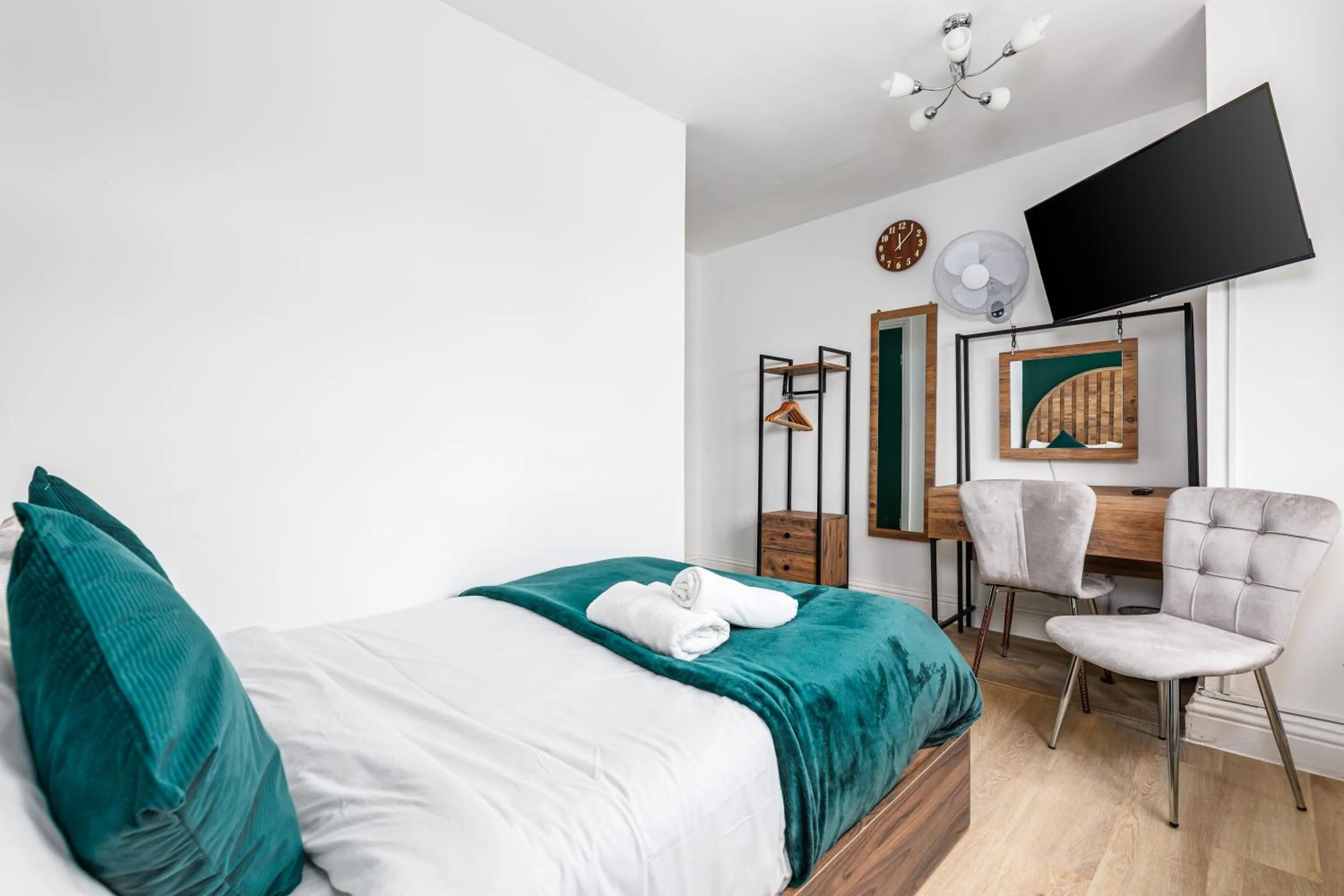 Bed in City Gate Guest House