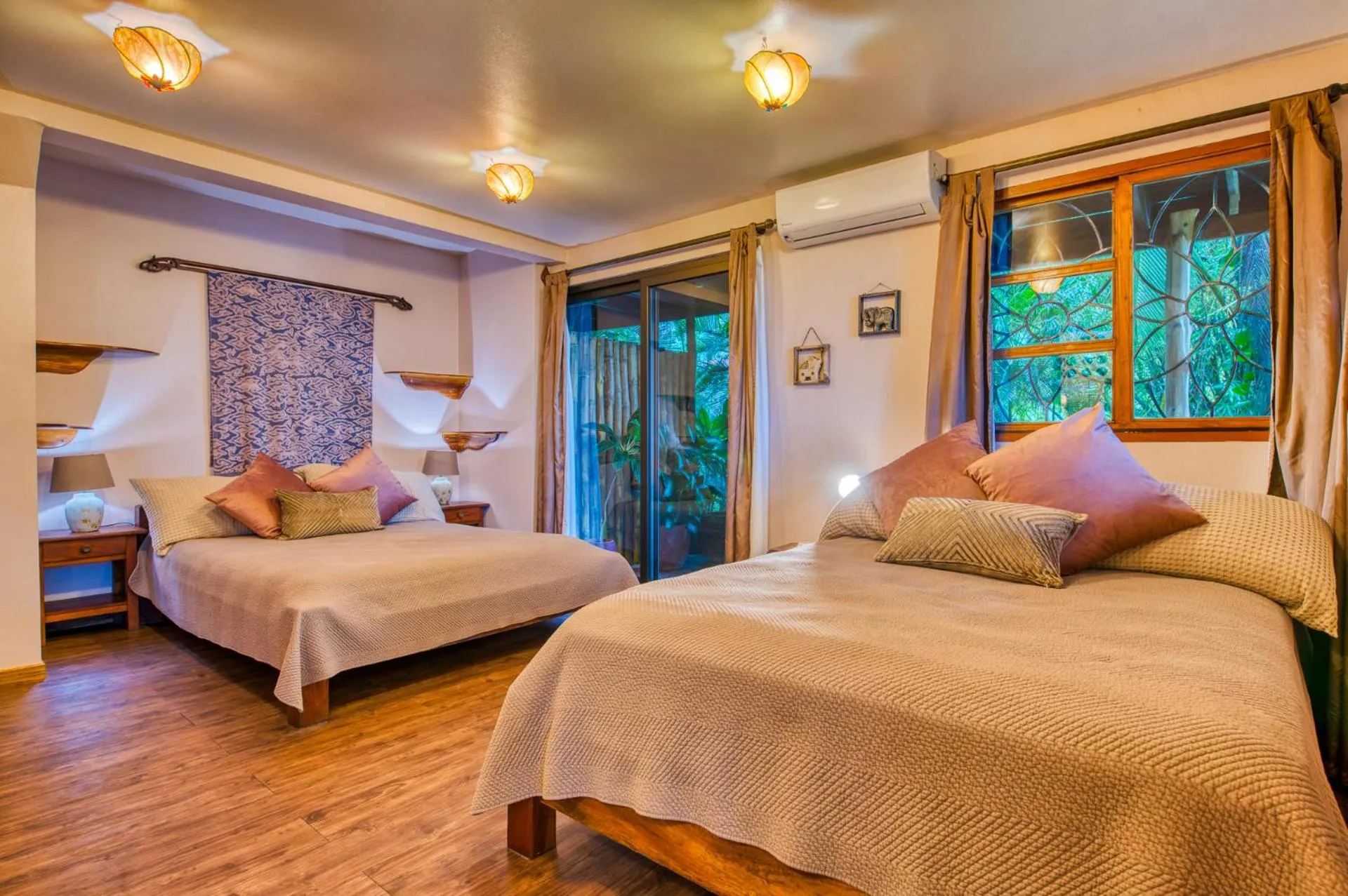 Bed in Hotel Amor de Mar