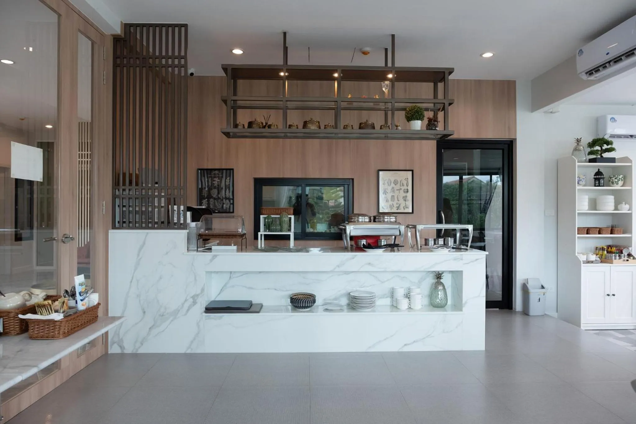 Restaurant/places to eat in Wellington Hotel Prachuapkhirikhan