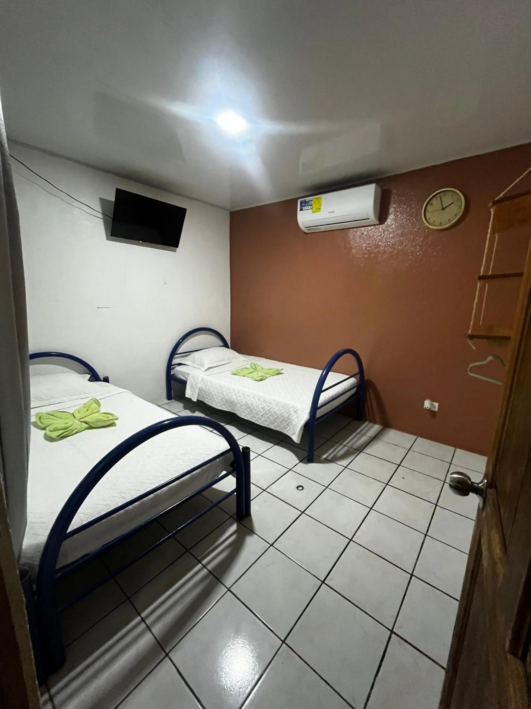 Bed in Cabinas Golfito