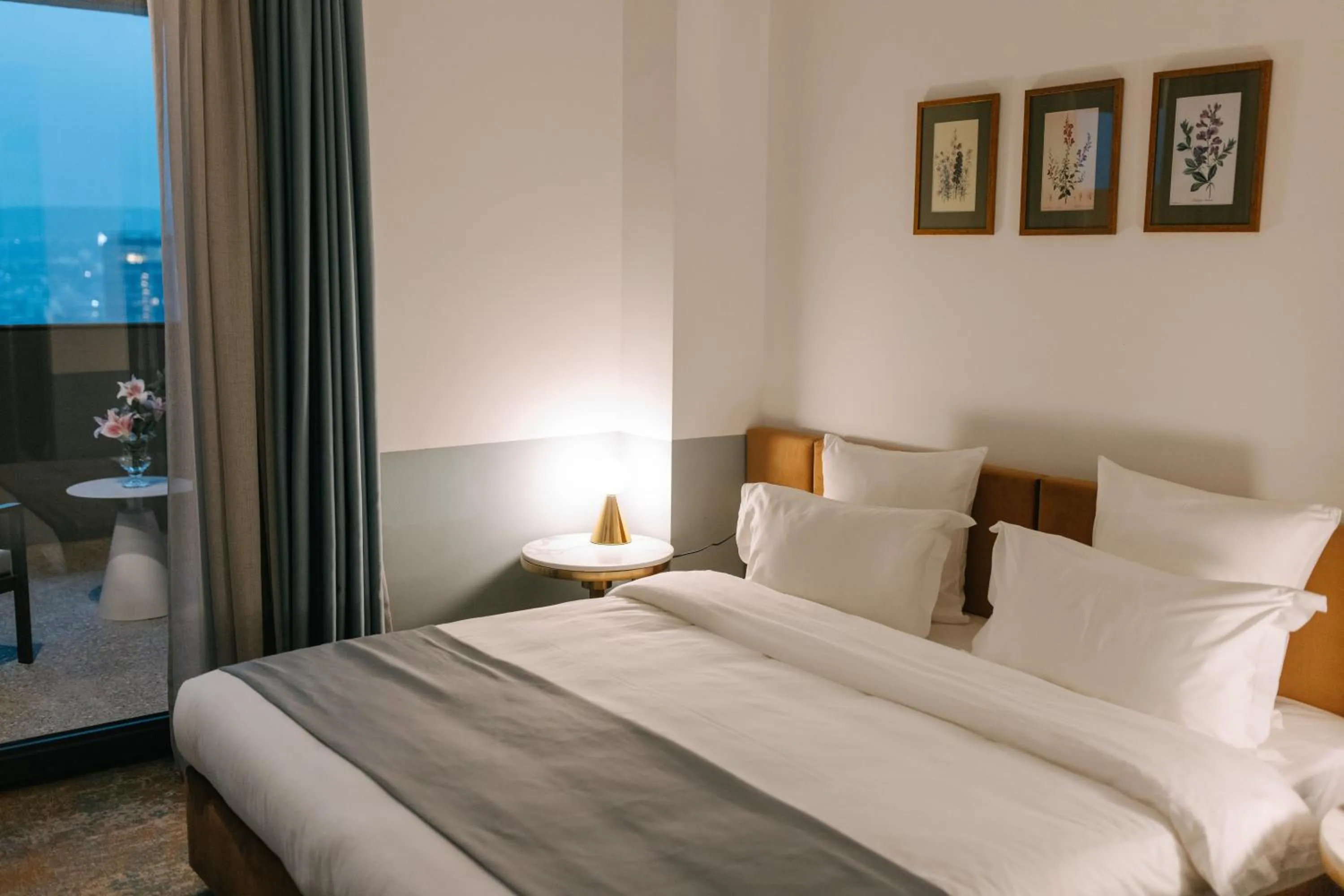 Bedroom, Bed in Castor & Pollux Hotel