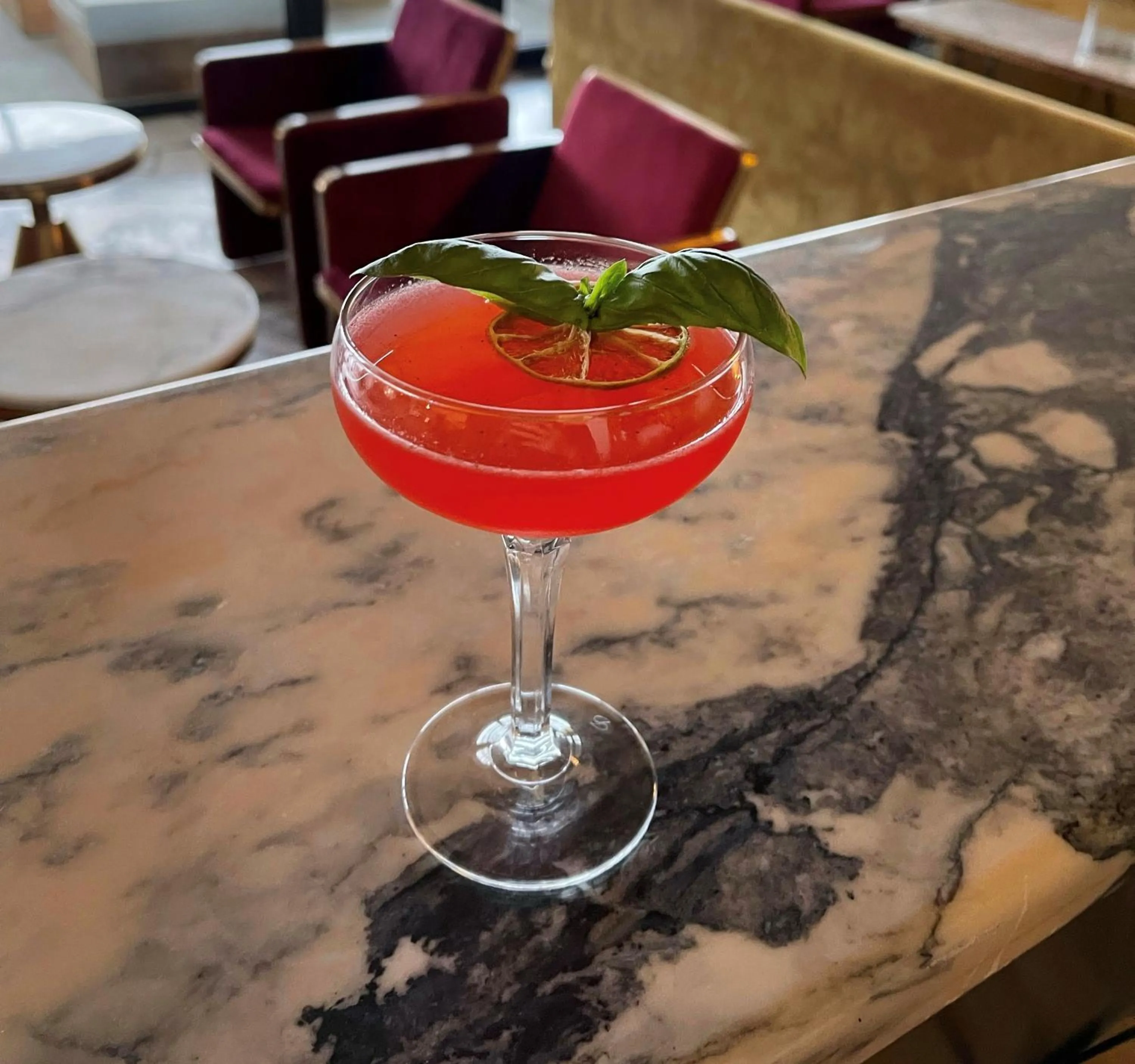 Restaurant/places to eat in Castor & Pollux Hotel