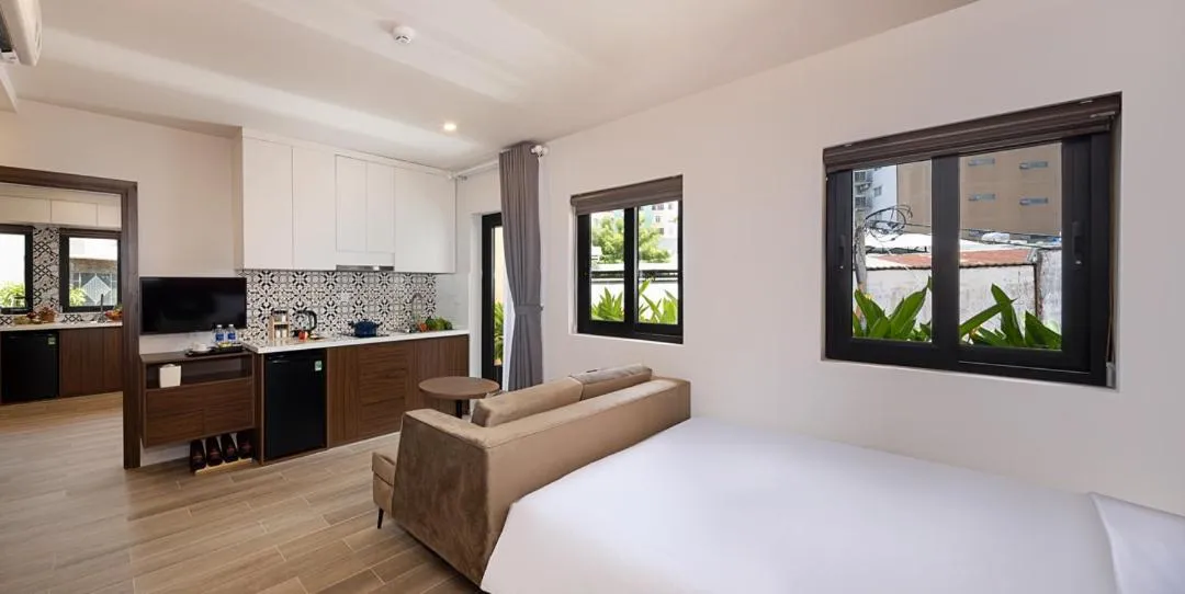 Bedroom, Bed in Terracotta Villa Saigon