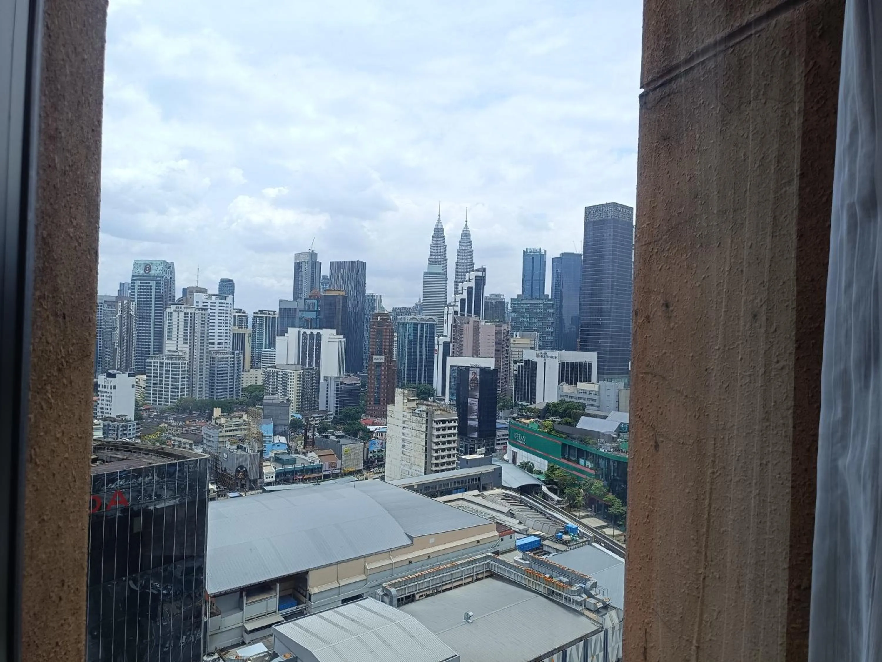 KL Diamond Suites at Times Square