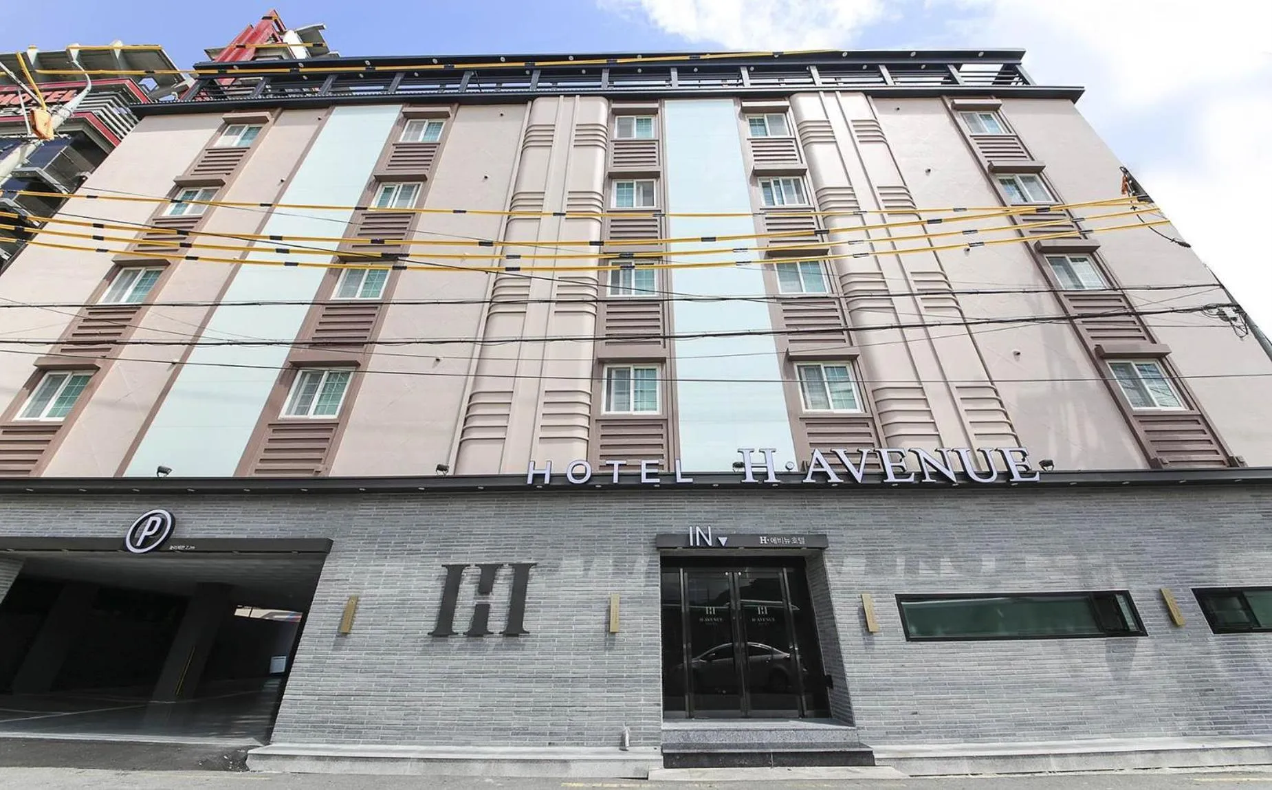 Property building in H Avenue Hotel in Gyeongju