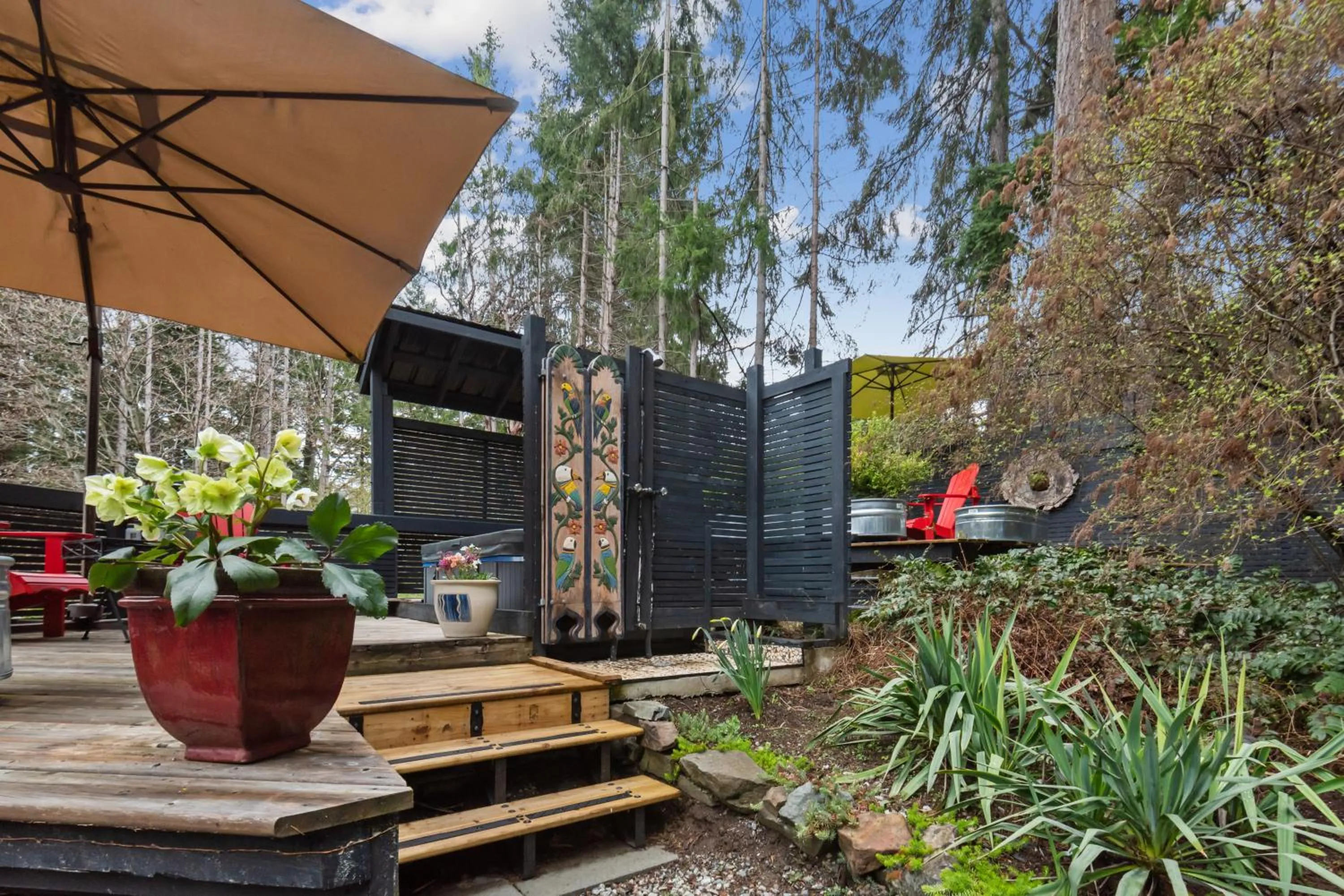 Salt Spring Carriage House B&B